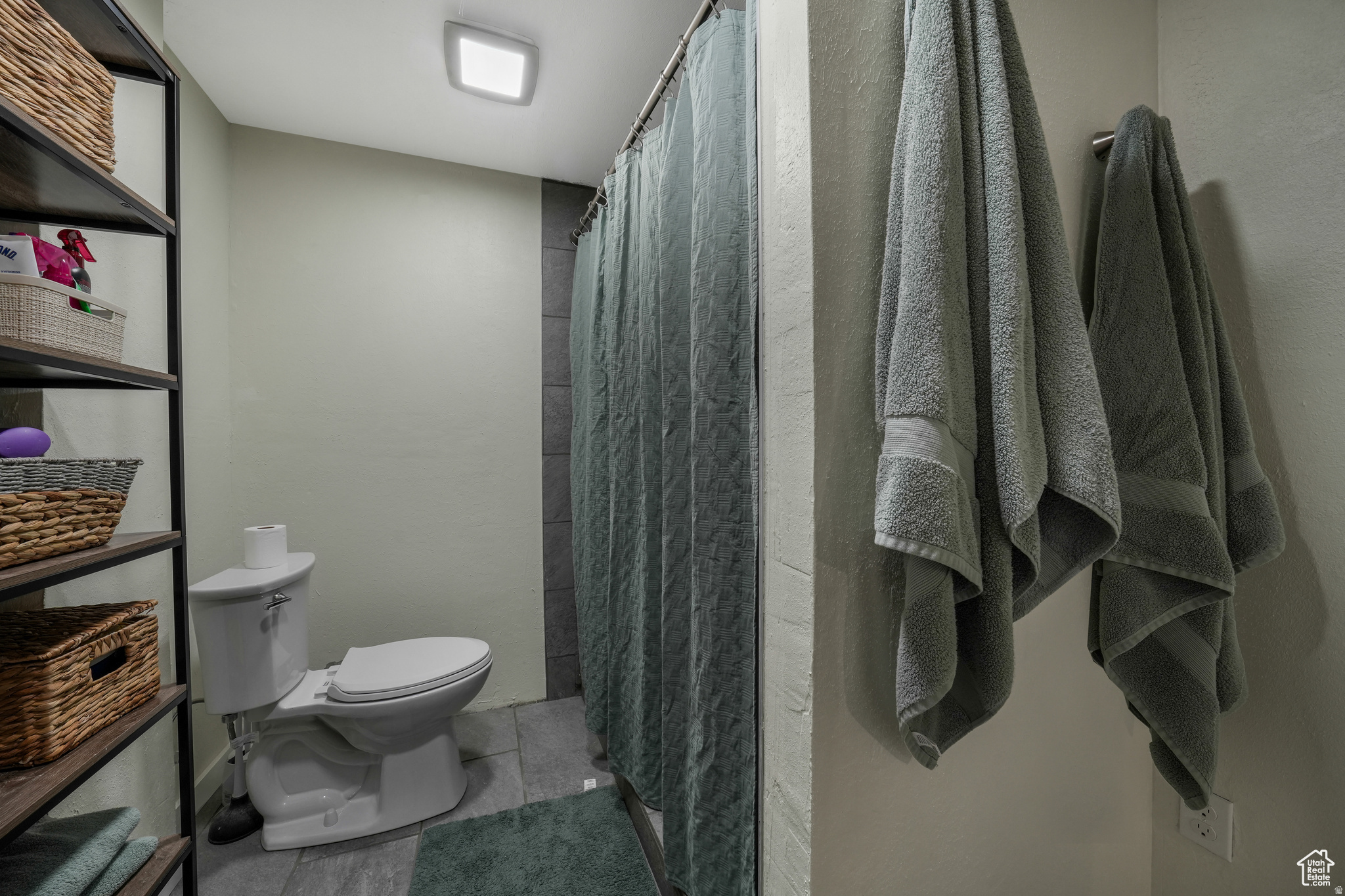 MEADOW LANE - Residential