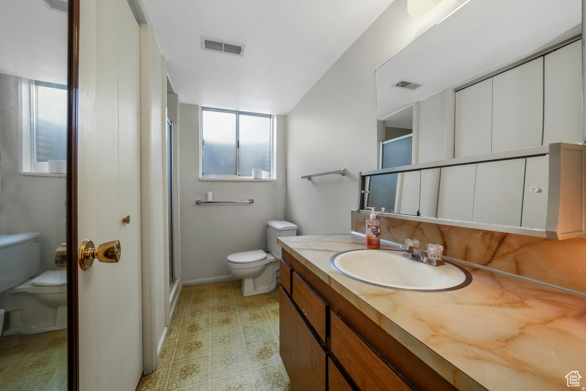 MEADOW LANE - Residential