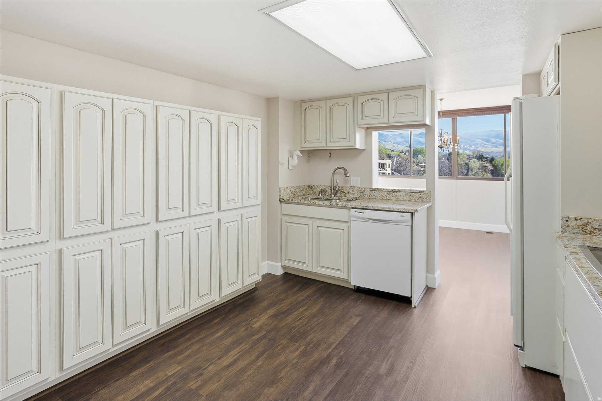 ZION SUMMIT CONDM - Residential