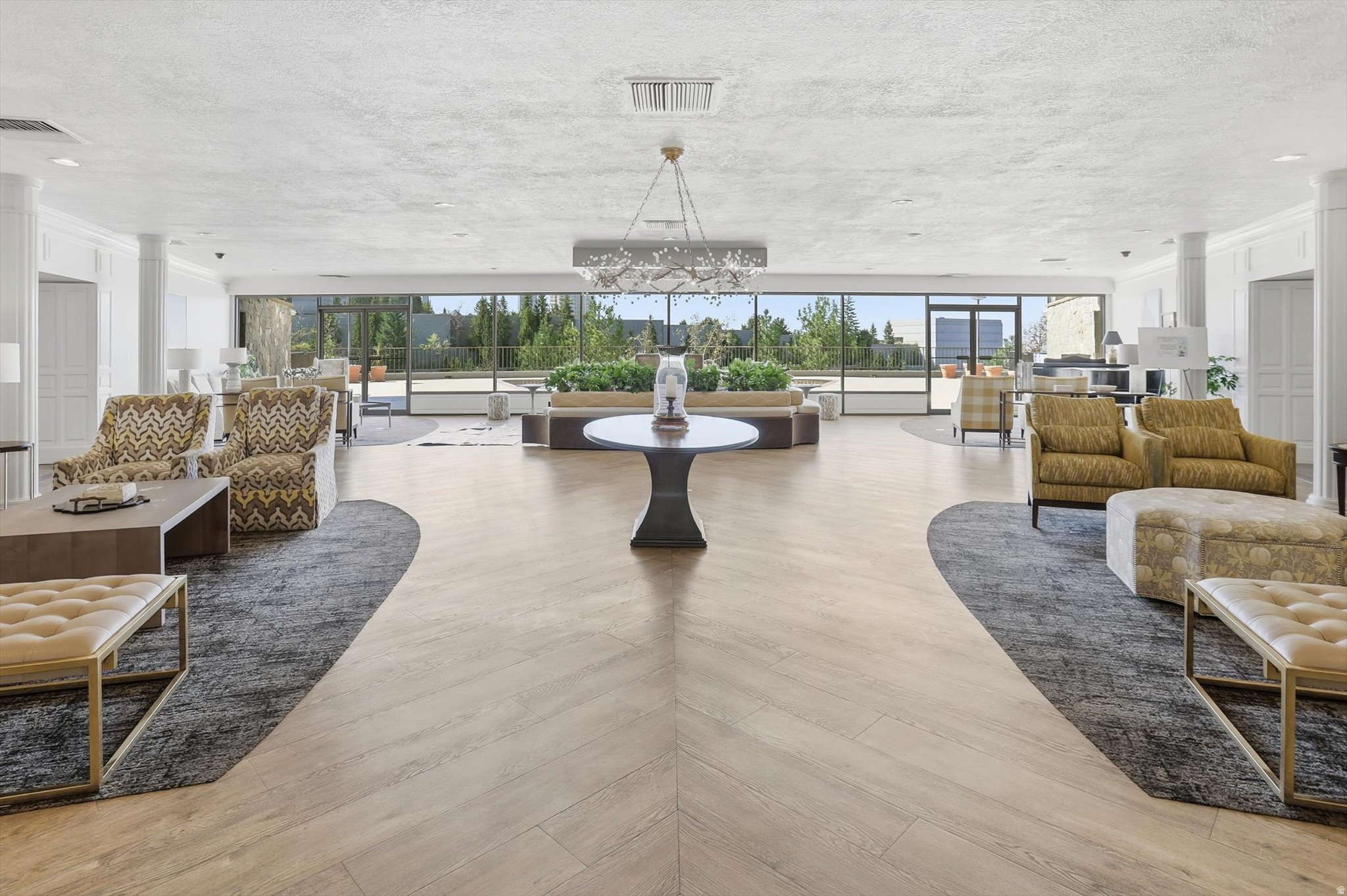 ZION SUMMIT CONDM - Residential