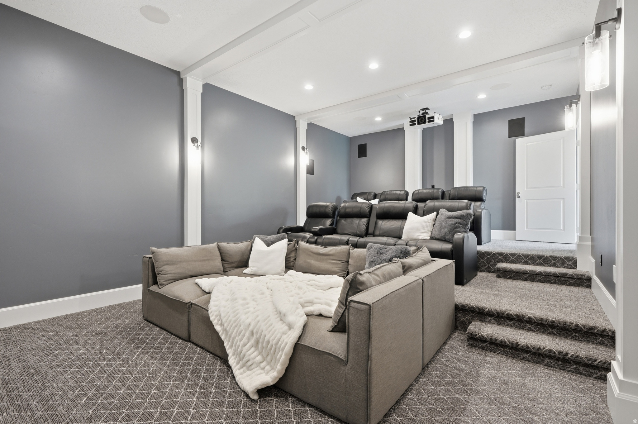 COUNTRY FRENCH ESTATES - Residential