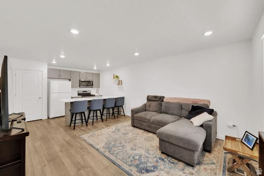 NORTHSHORE - Residential
