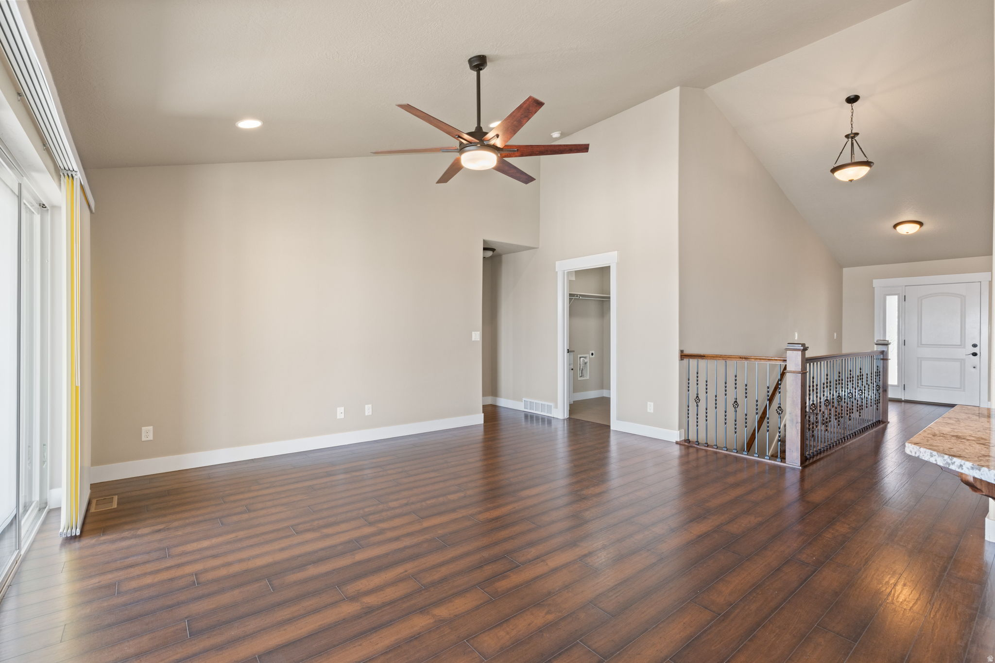 CANYON HILLS - Residential