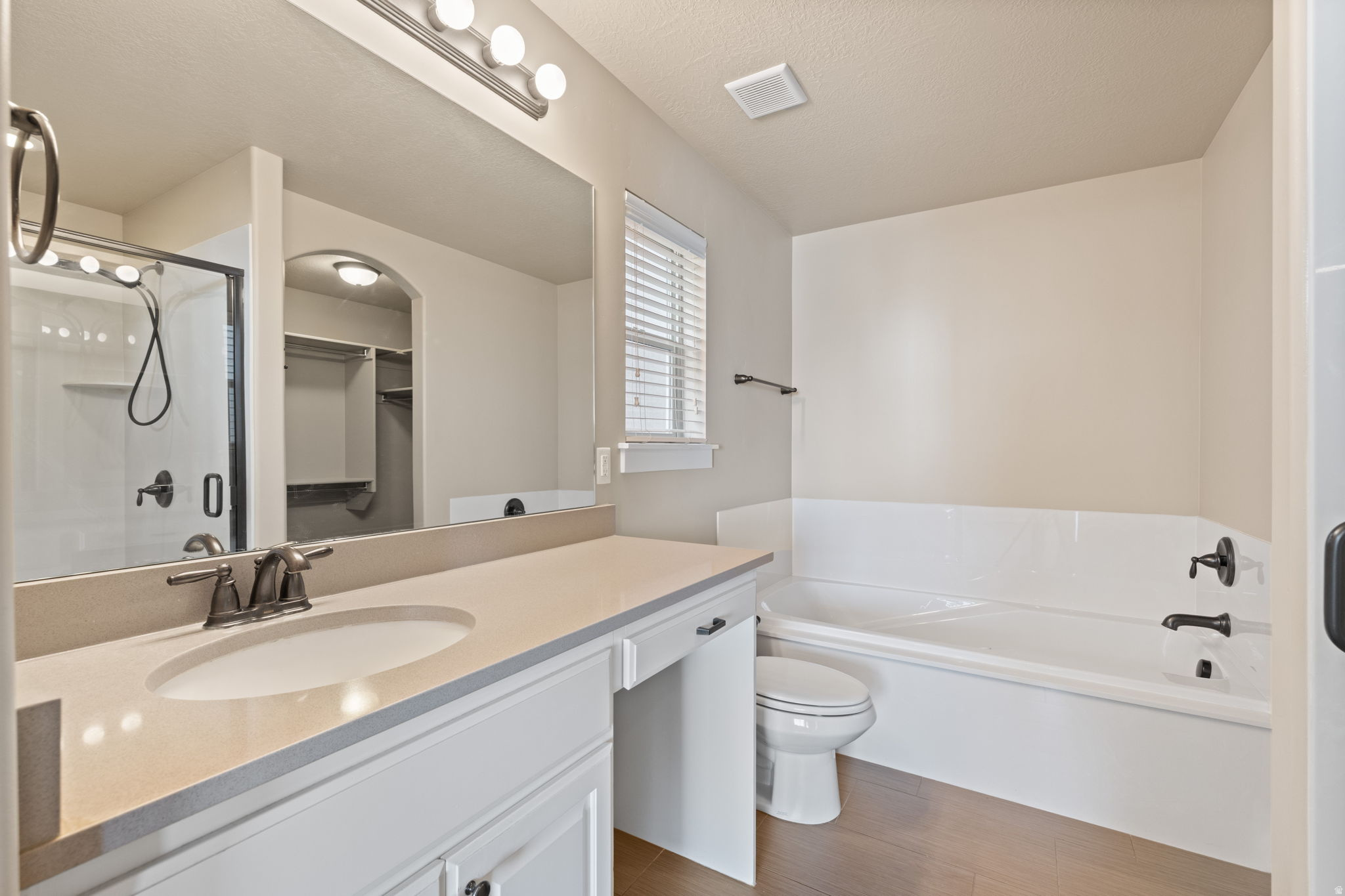 CANYON HILLS - Residential