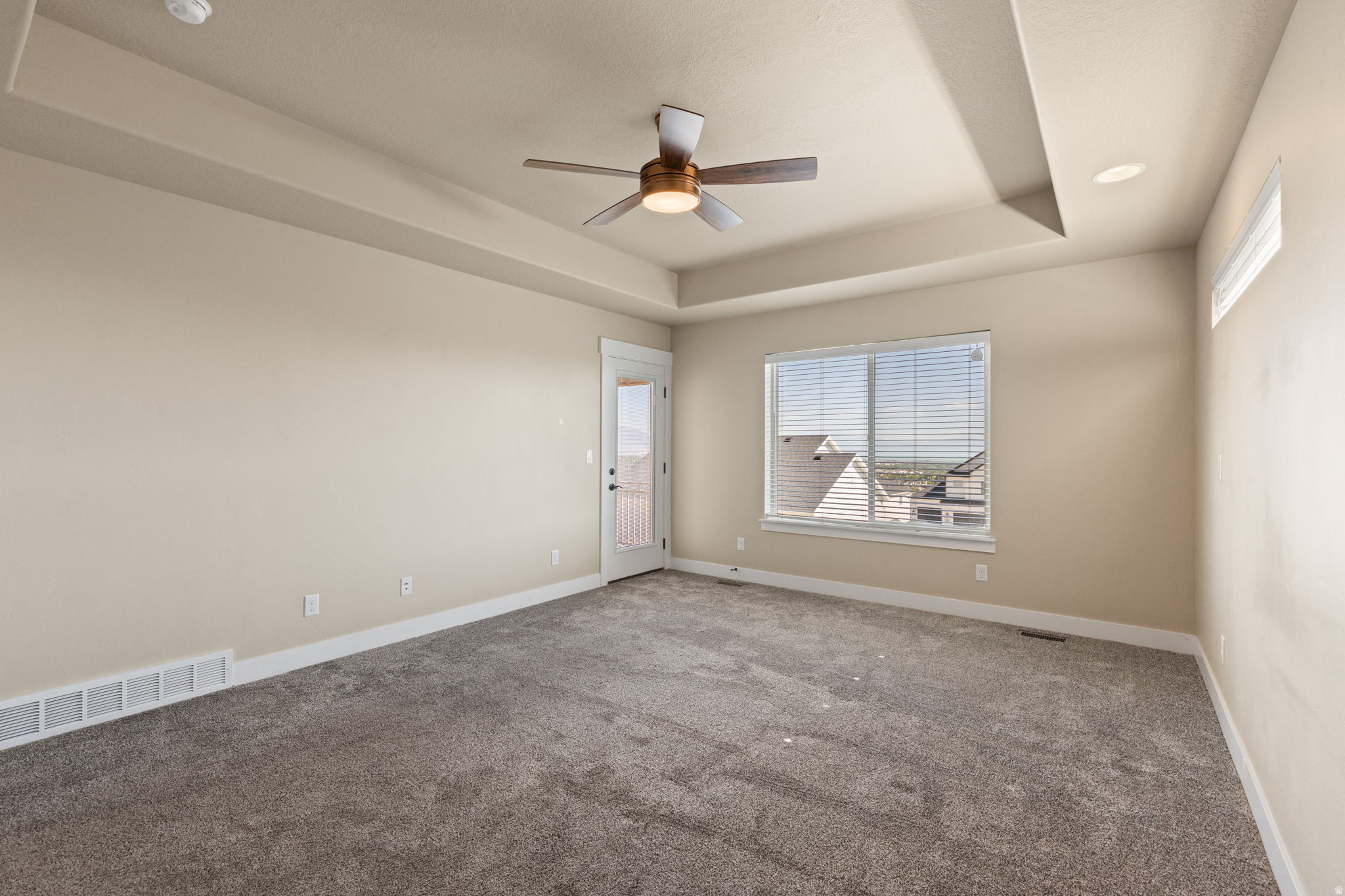 CANYON HILLS - Residential