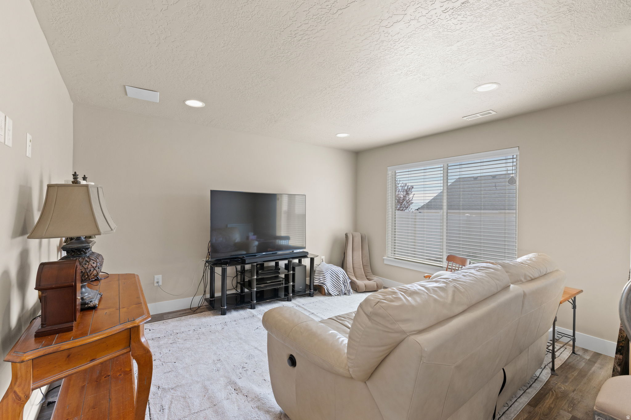 CANYON HILLS - Residential
