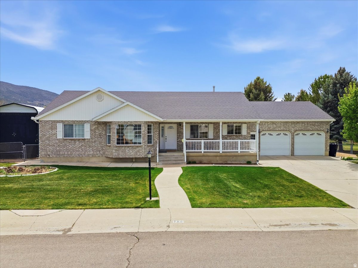CANE VALLEY ESTATES - Residential