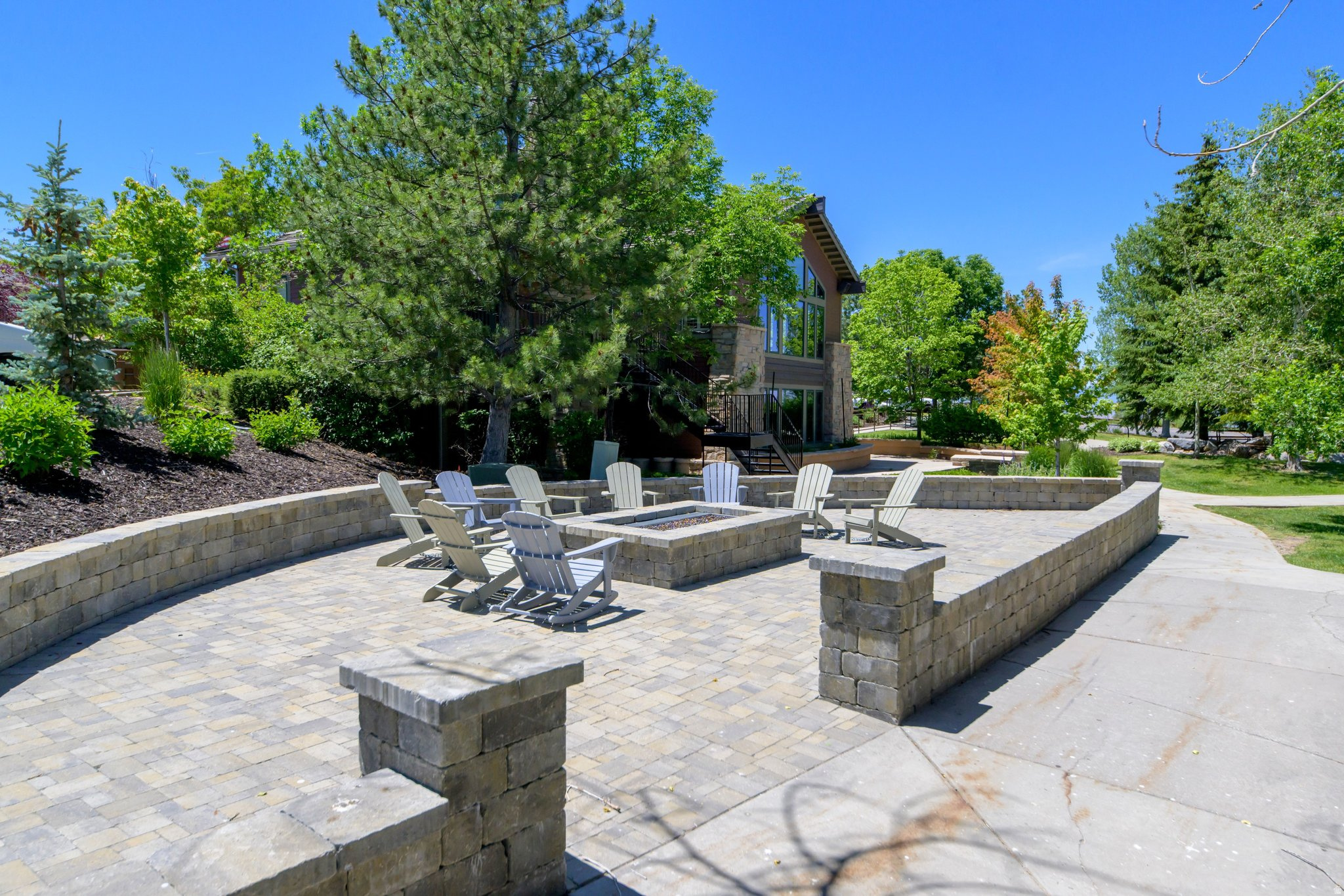 SUNCREST - Residential