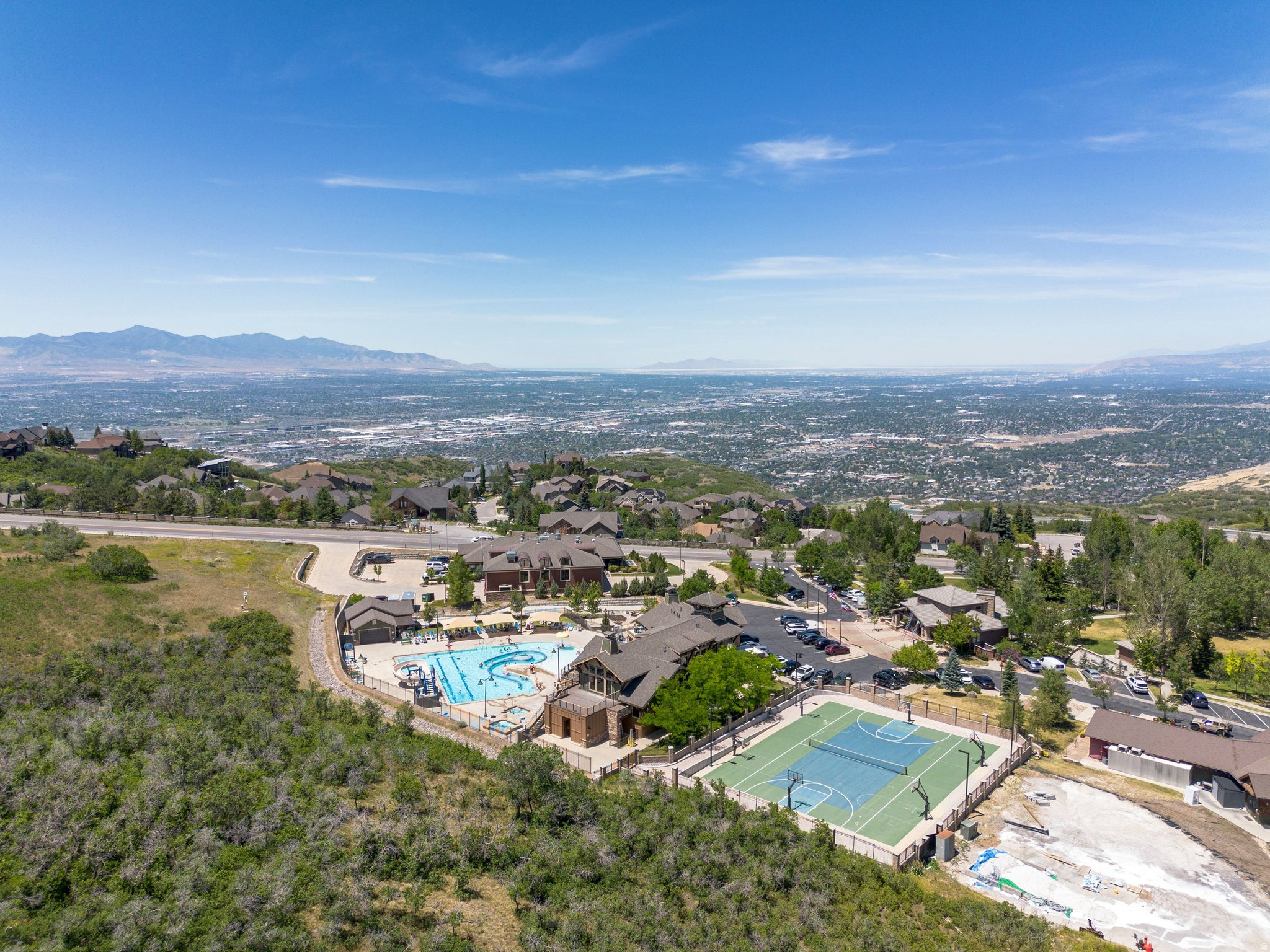 SUNCREST - Residential