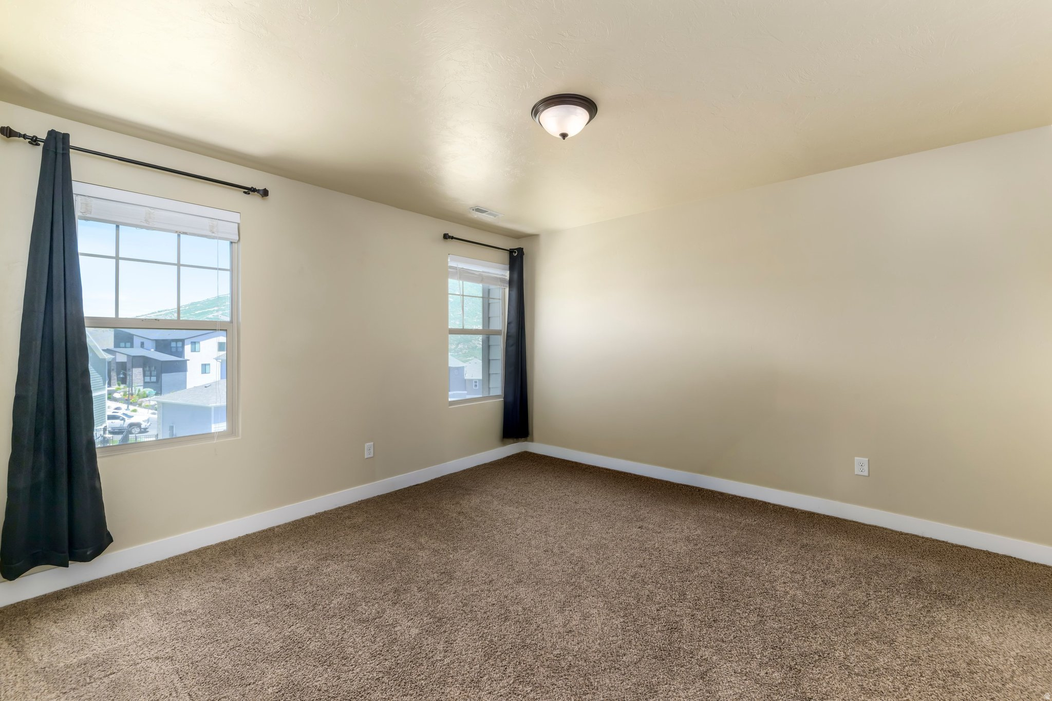SUNCREST - Residential