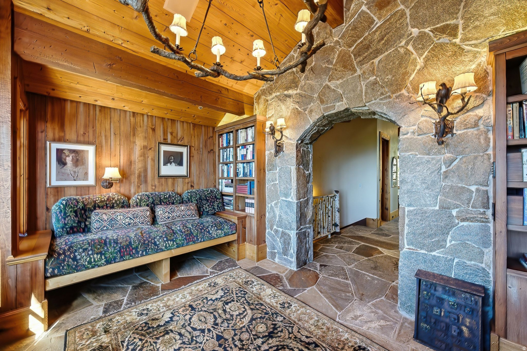 DEER CREST ESTATES - Residential