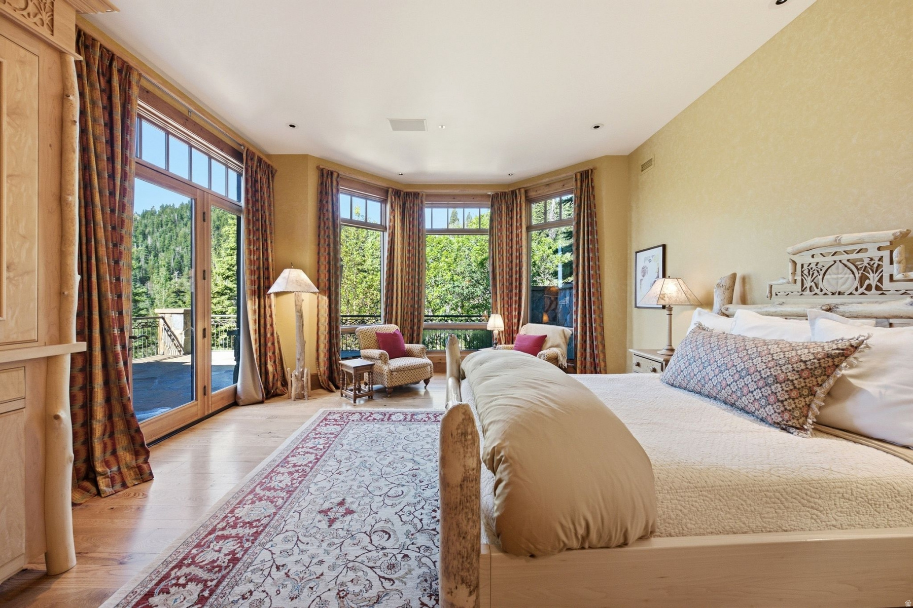 DEER CREST ESTATES - Residential