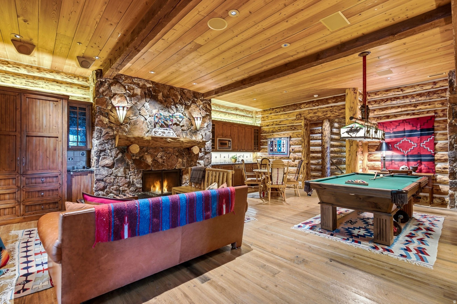 DEER CREST ESTATES - Residential