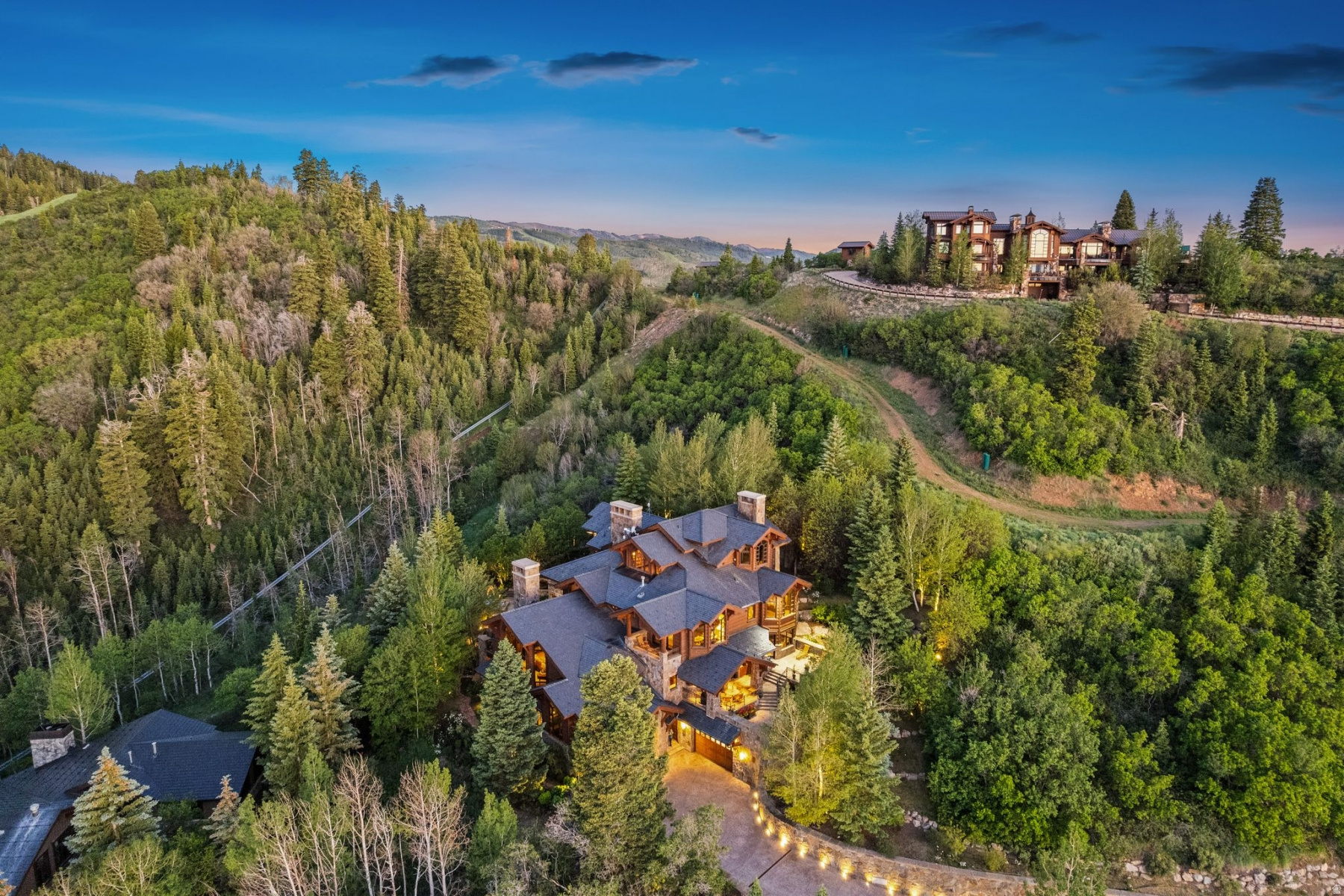 DEER CREST ESTATES - Residential