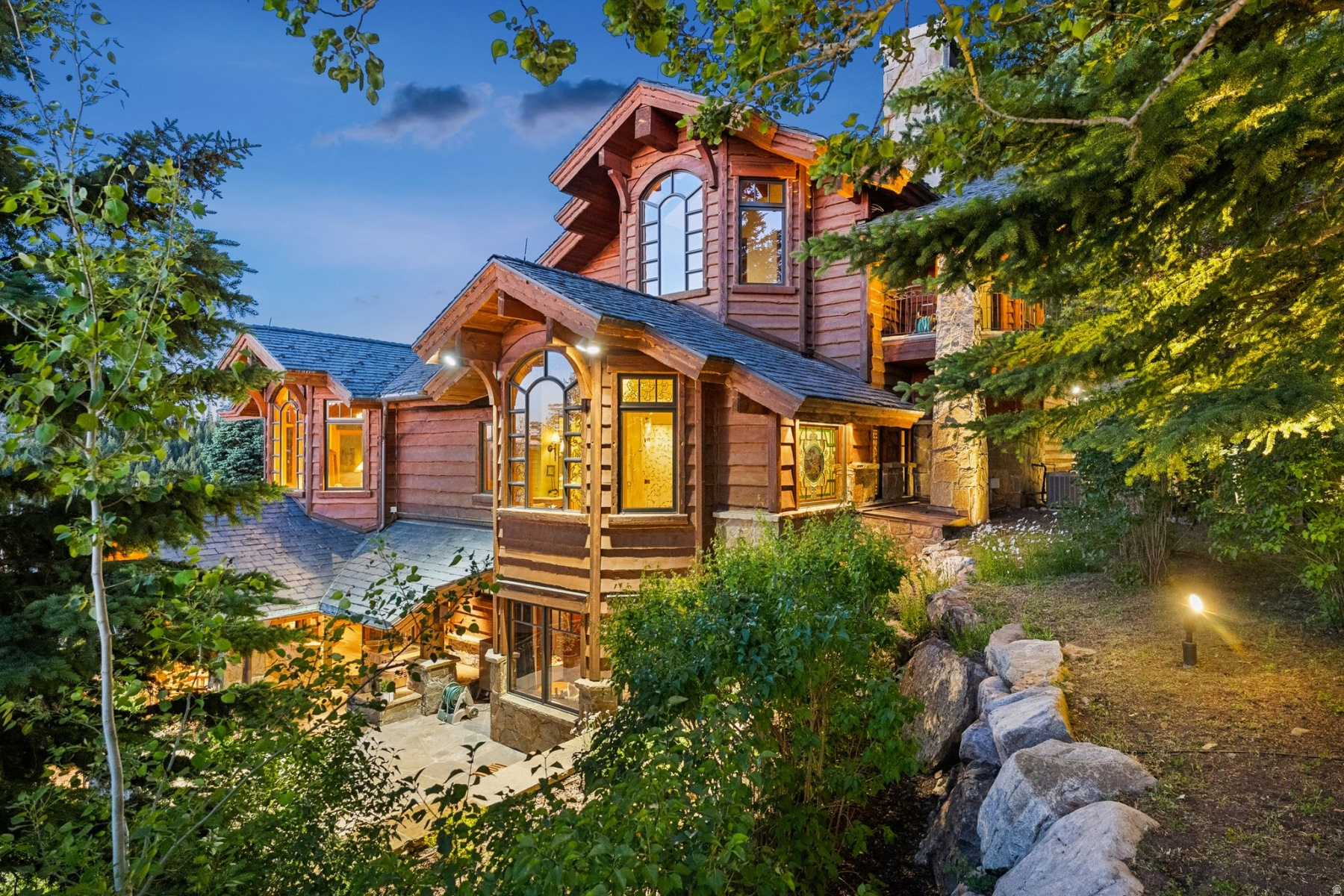 DEER CREST ESTATES - Residential