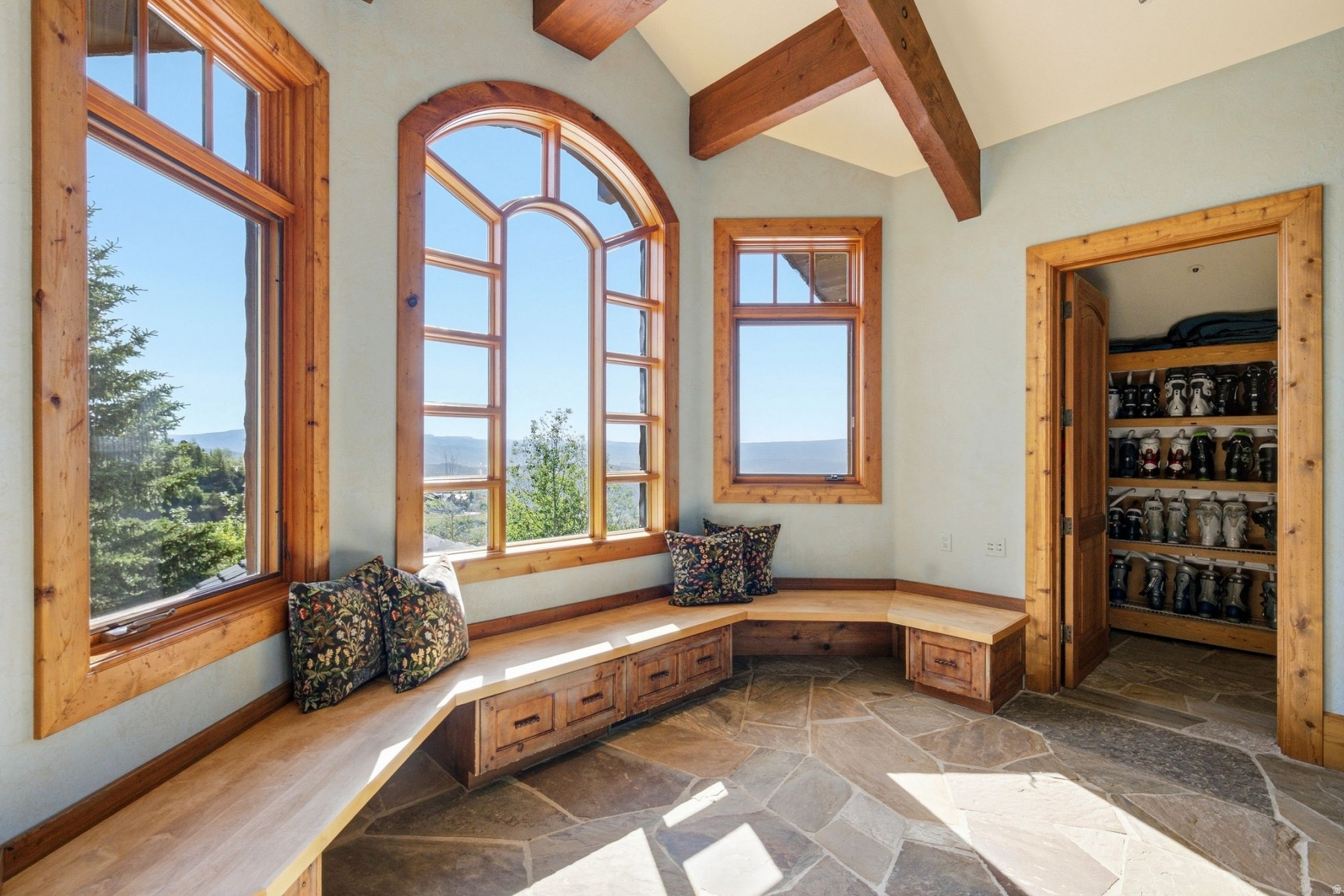 DEER CREST ESTATES - Residential