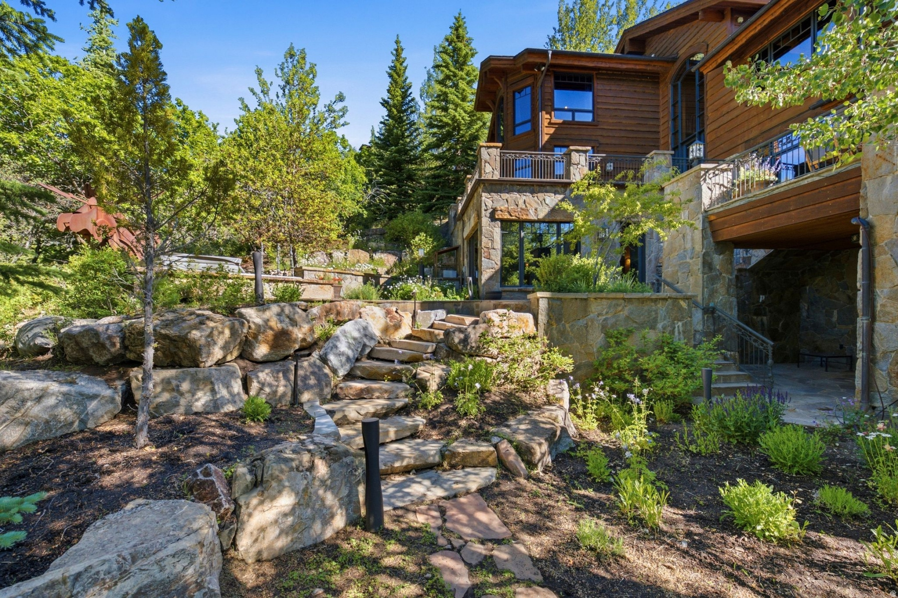 DEER CREST ESTATES - Residential