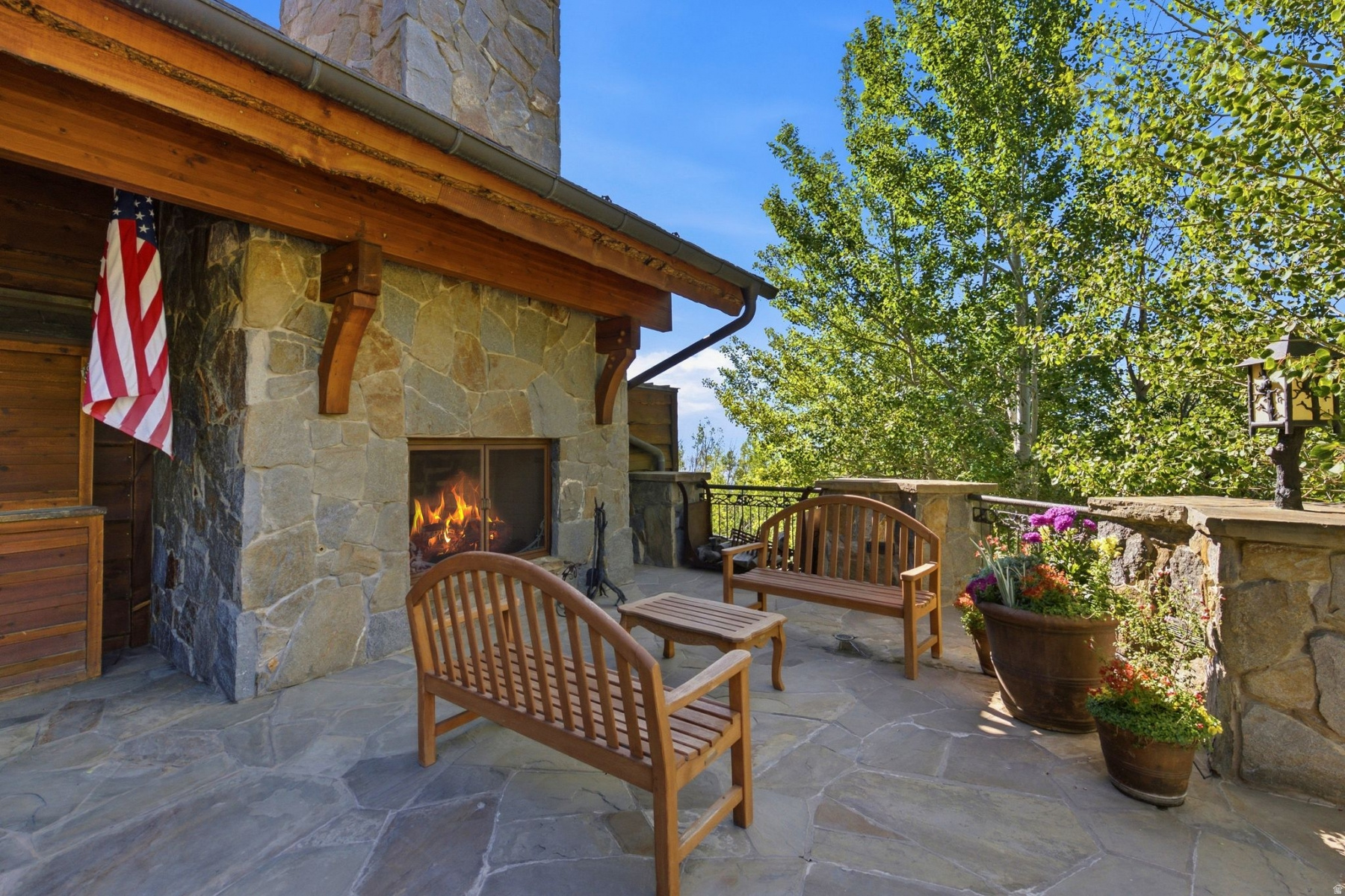 DEER CREST ESTATES - Residential