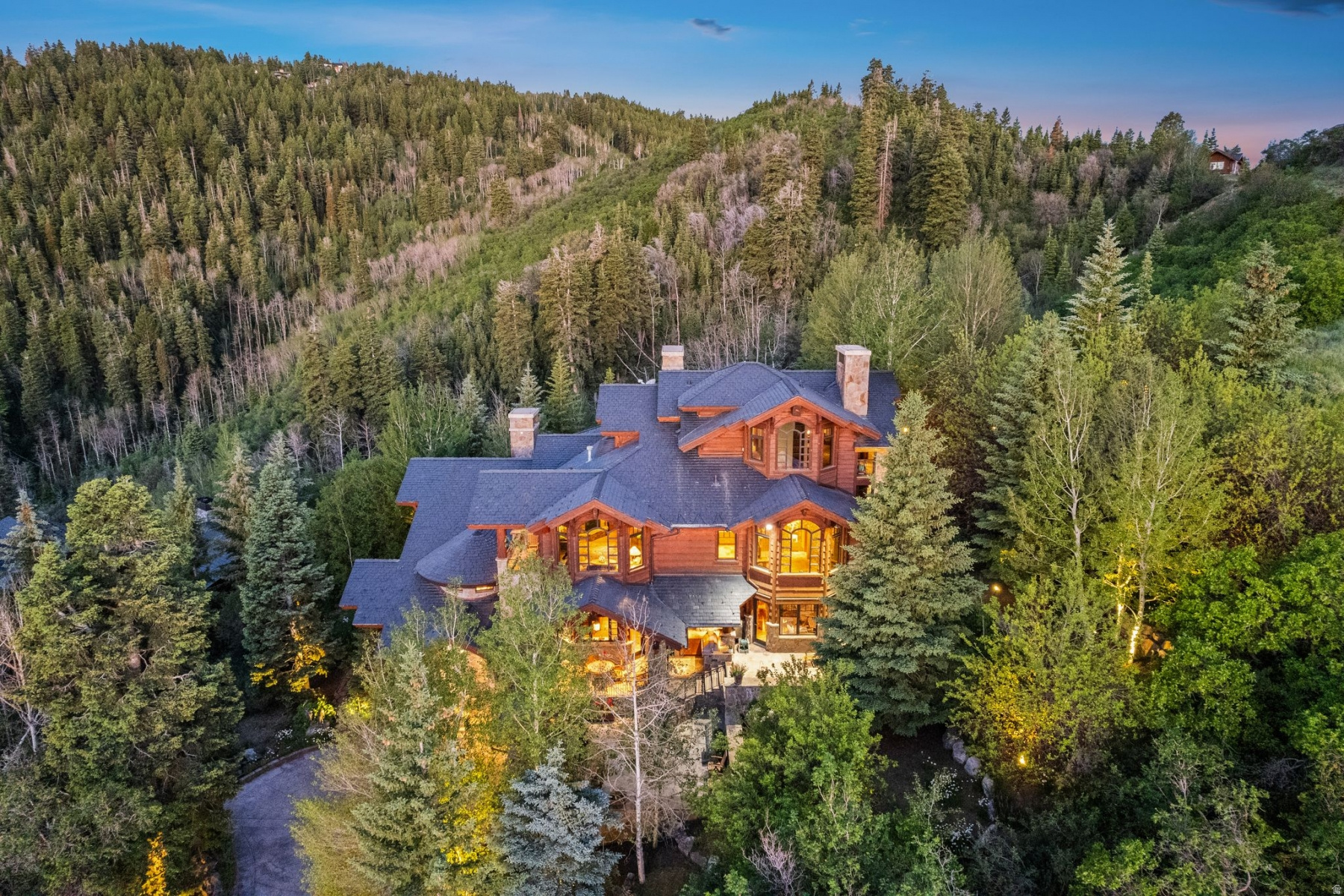 DEER CREST ESTATES - Residential