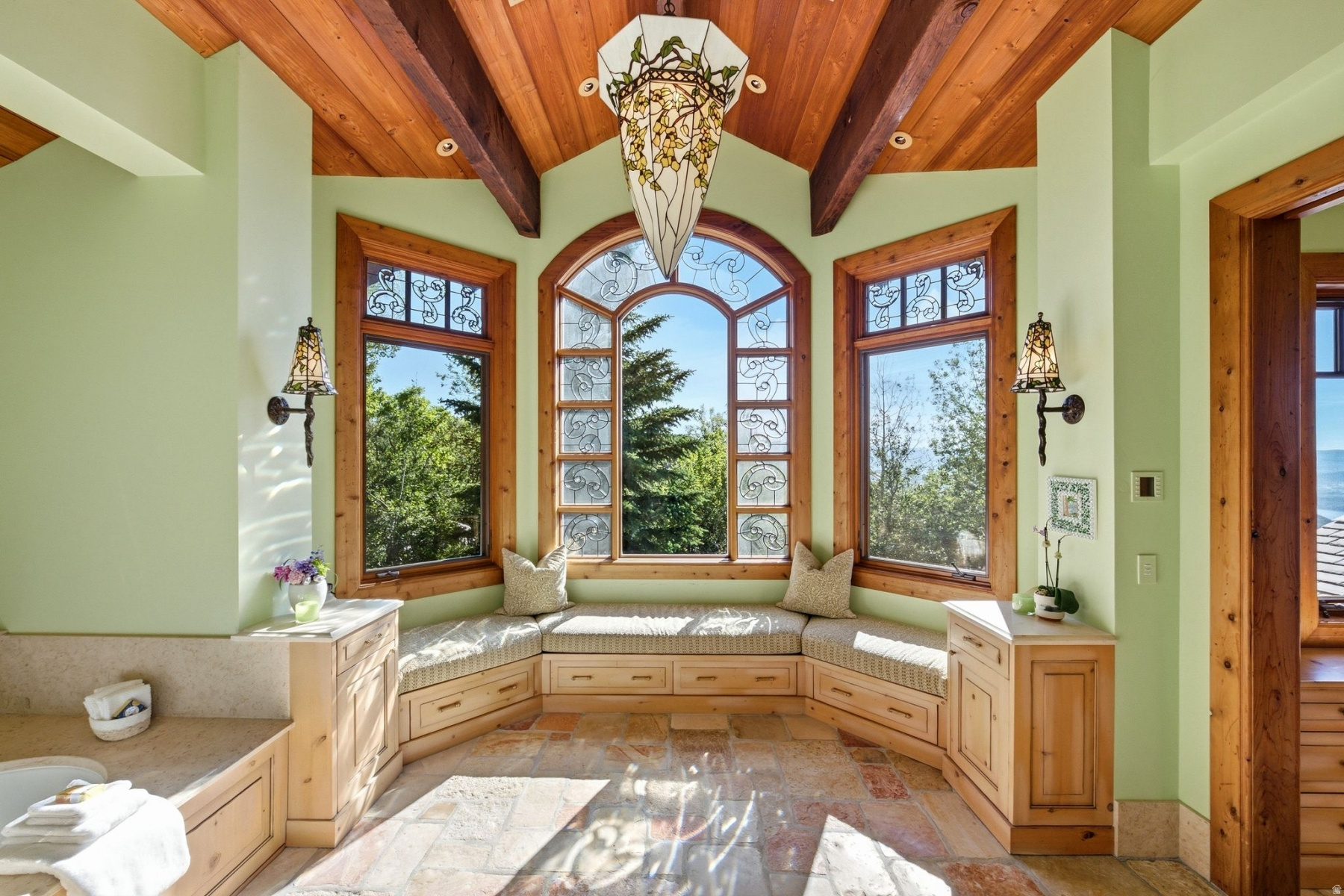 DEER CREST ESTATES - Residential