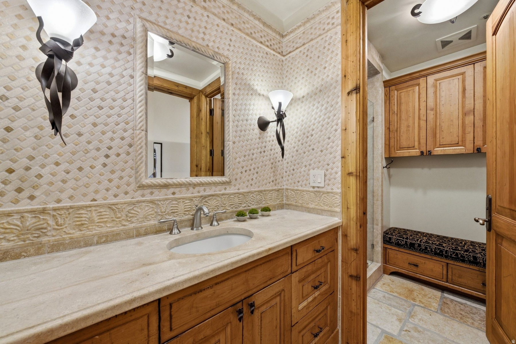 DEER CREST ESTATES - Residential
