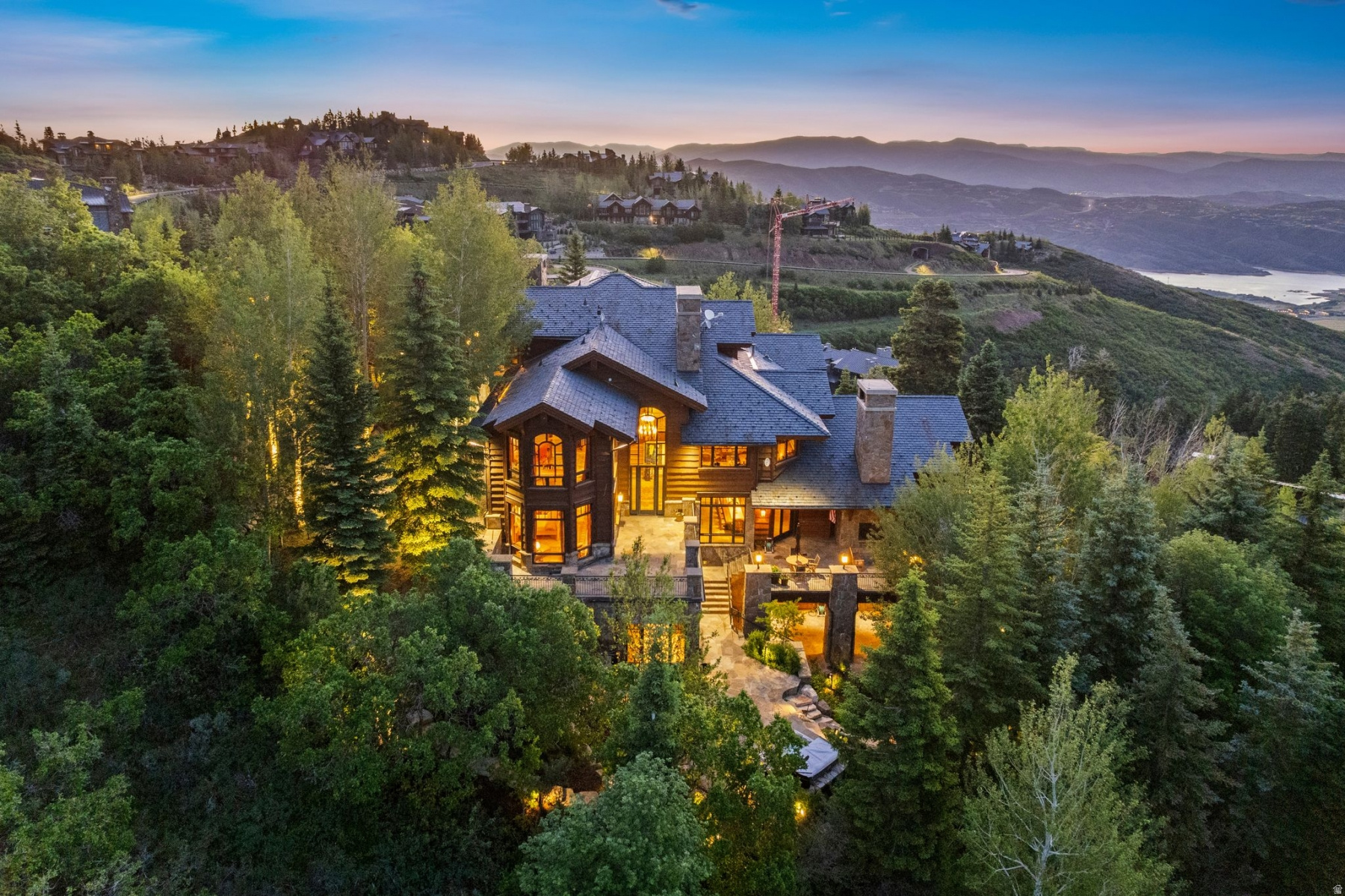 DEER CREST ESTATES - Residential