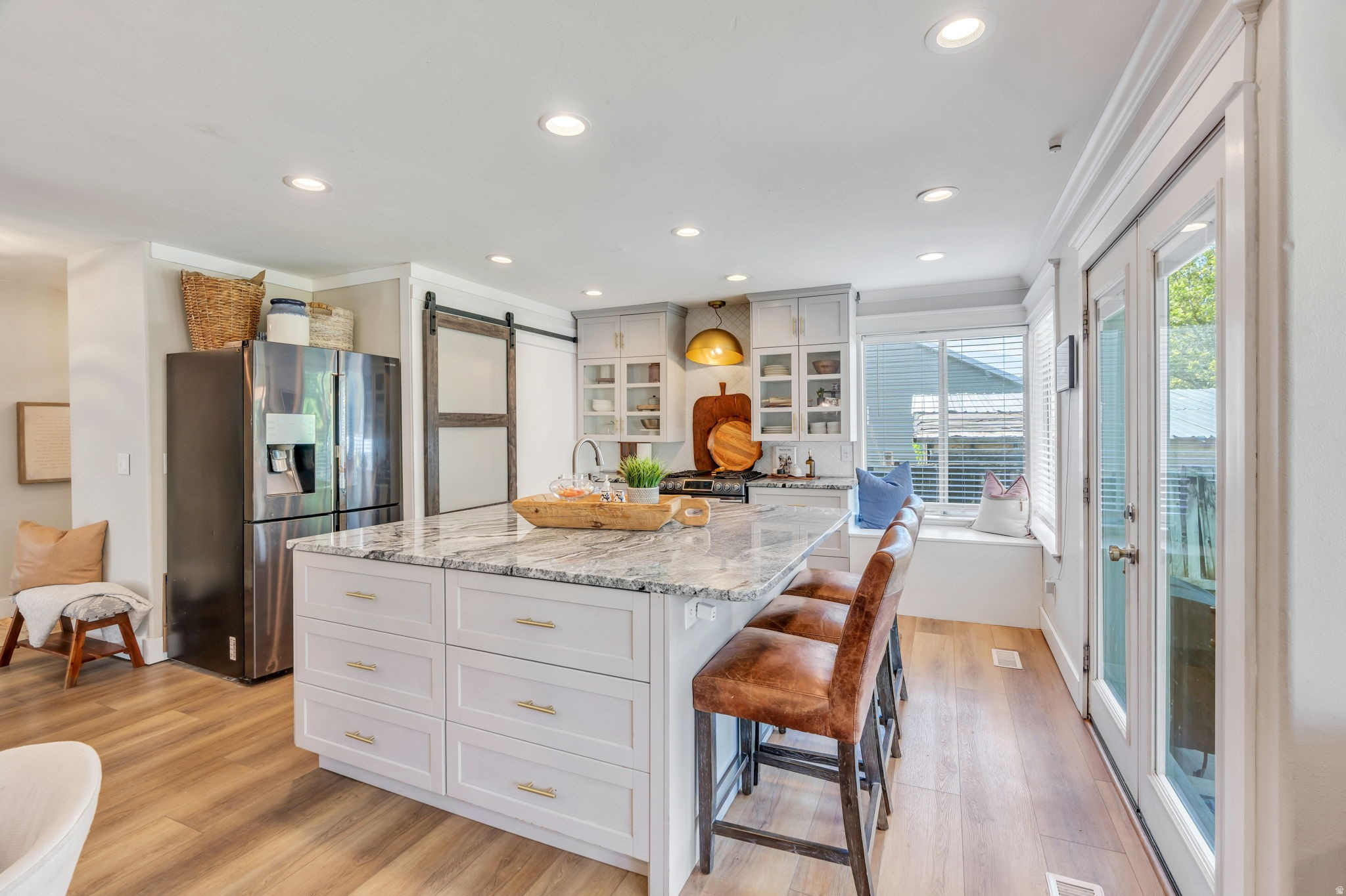 LAKEVIEW HILLS - Residential