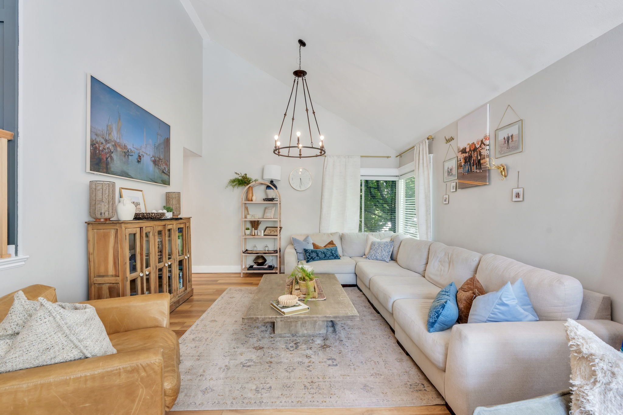 LAKEVIEW HILLS - Residential