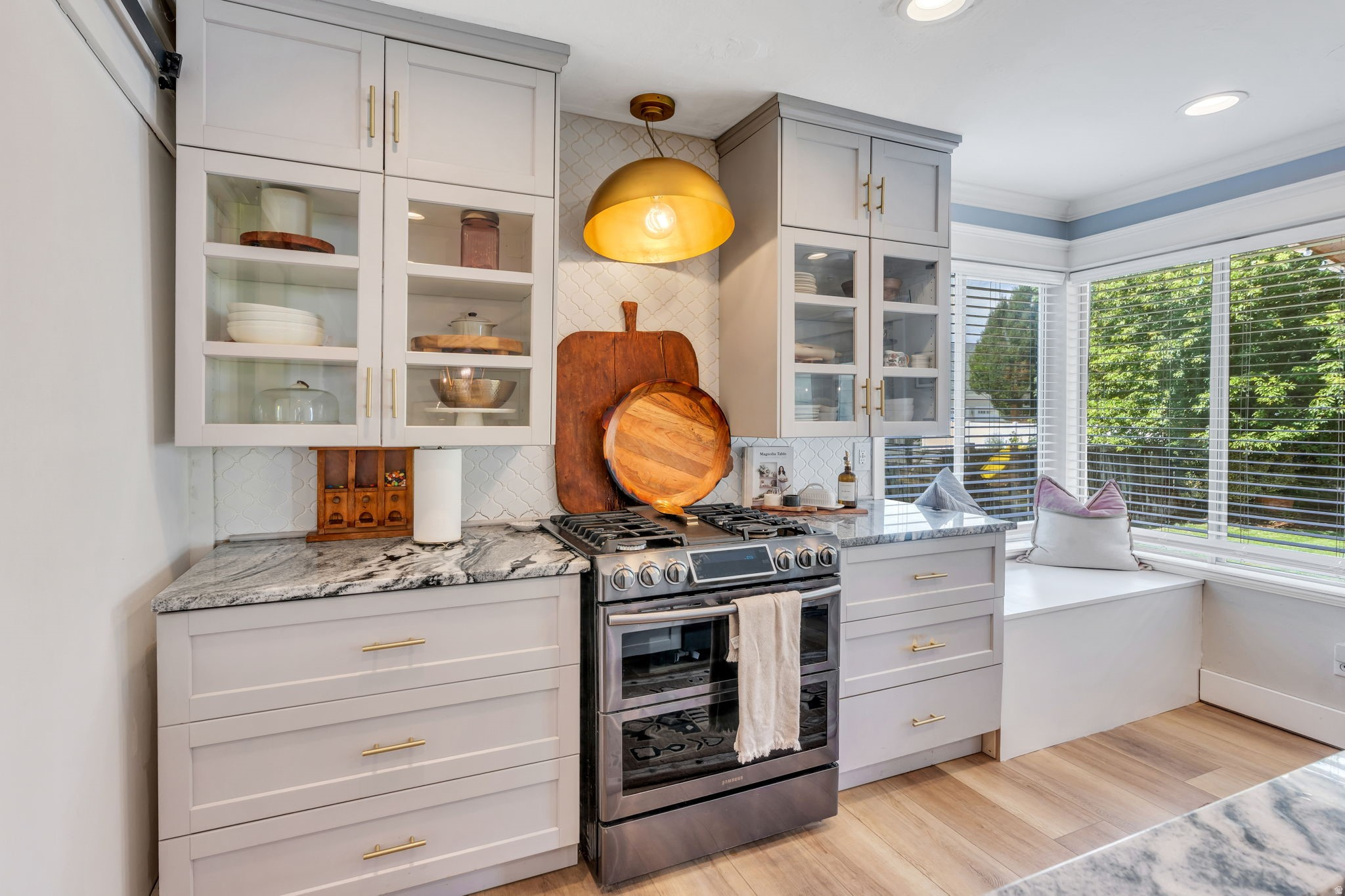 LAKEVIEW HILLS - Residential