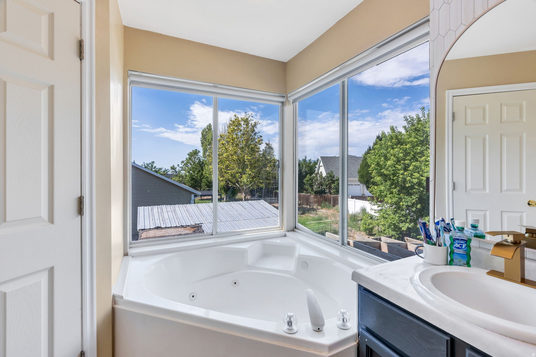 LAKEVIEW HILLS - Residential