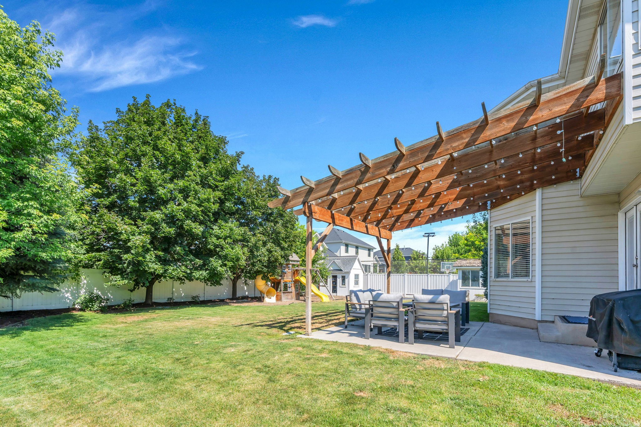 LAKEVIEW HILLS - Residential