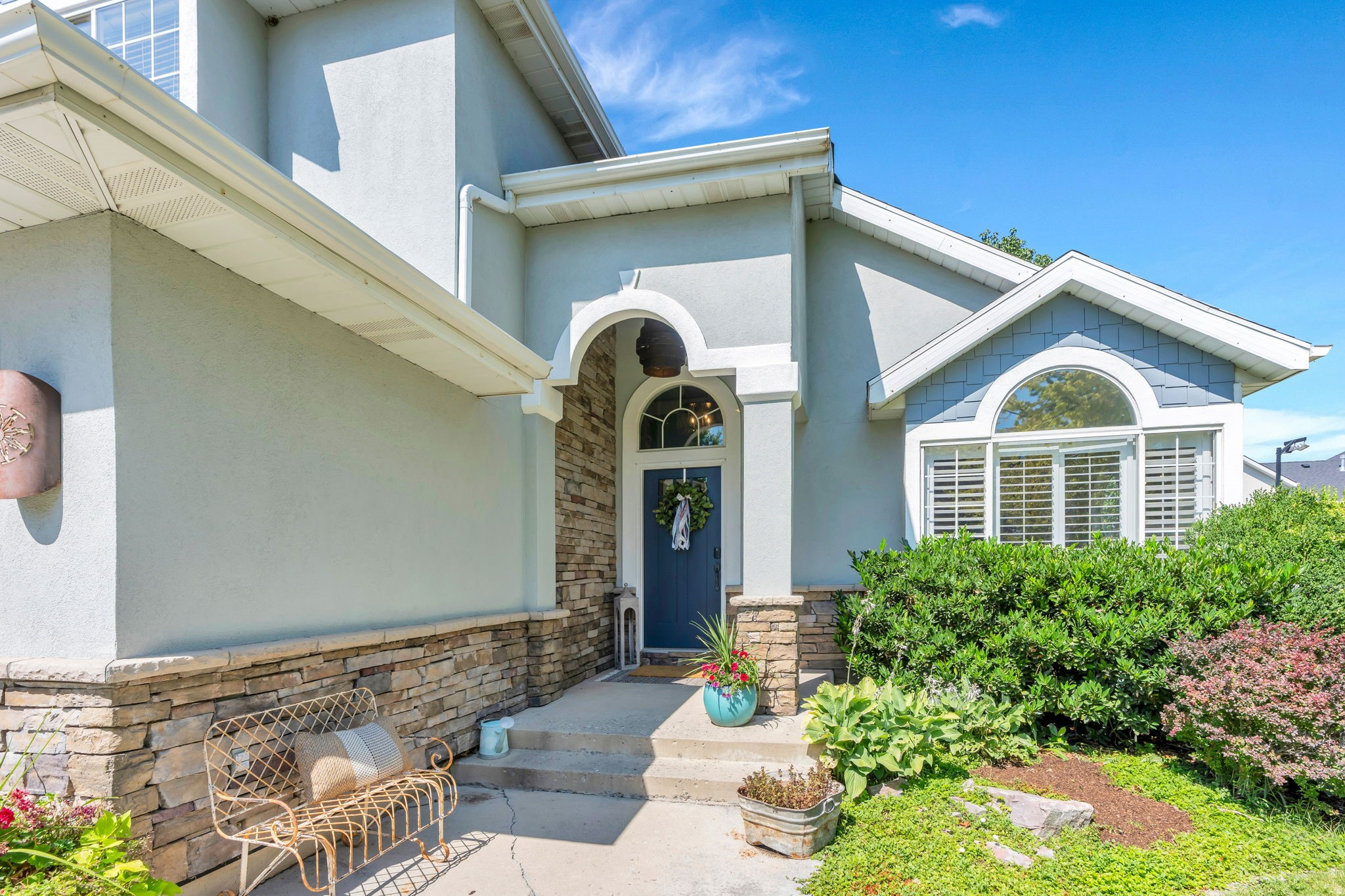 LAKEVIEW HILLS - Residential