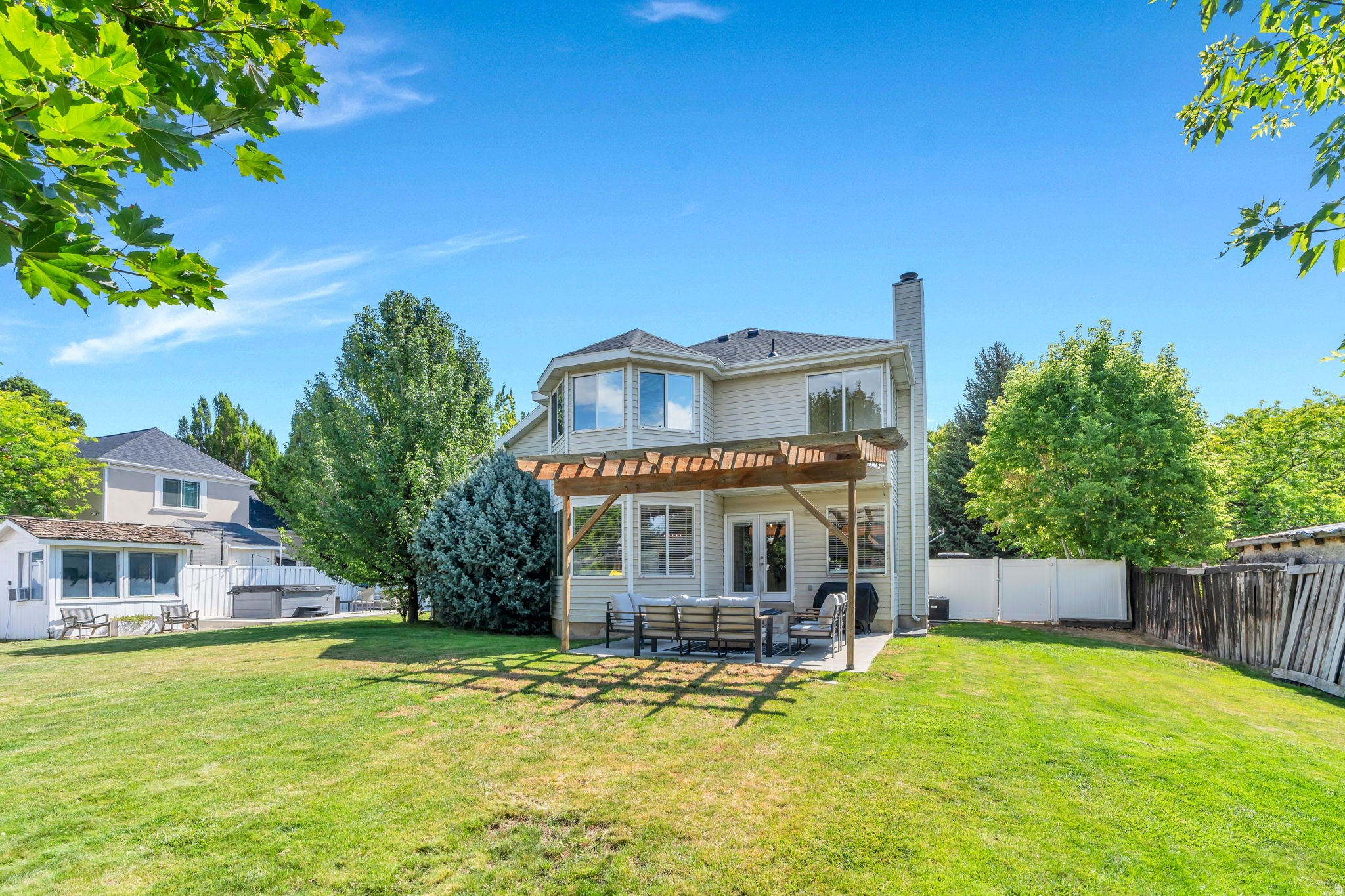 LAKEVIEW HILLS - Residential