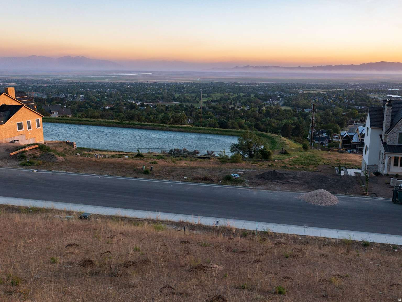 ROCK LOFT RIDGE ESTATES - Land