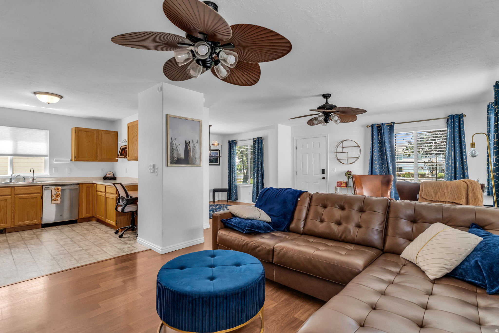 COLONIAL PARK - Residential