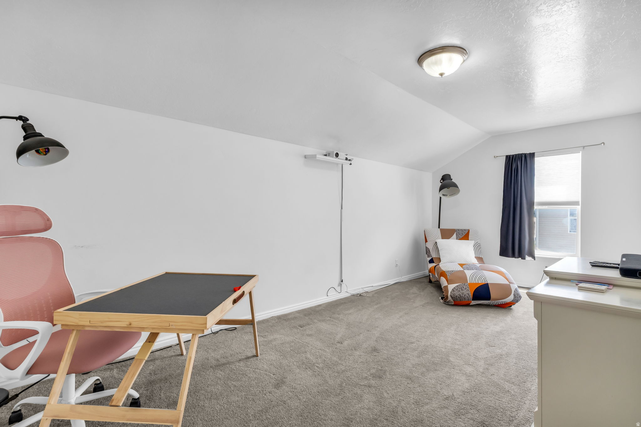 COLONIAL PARK - Residential