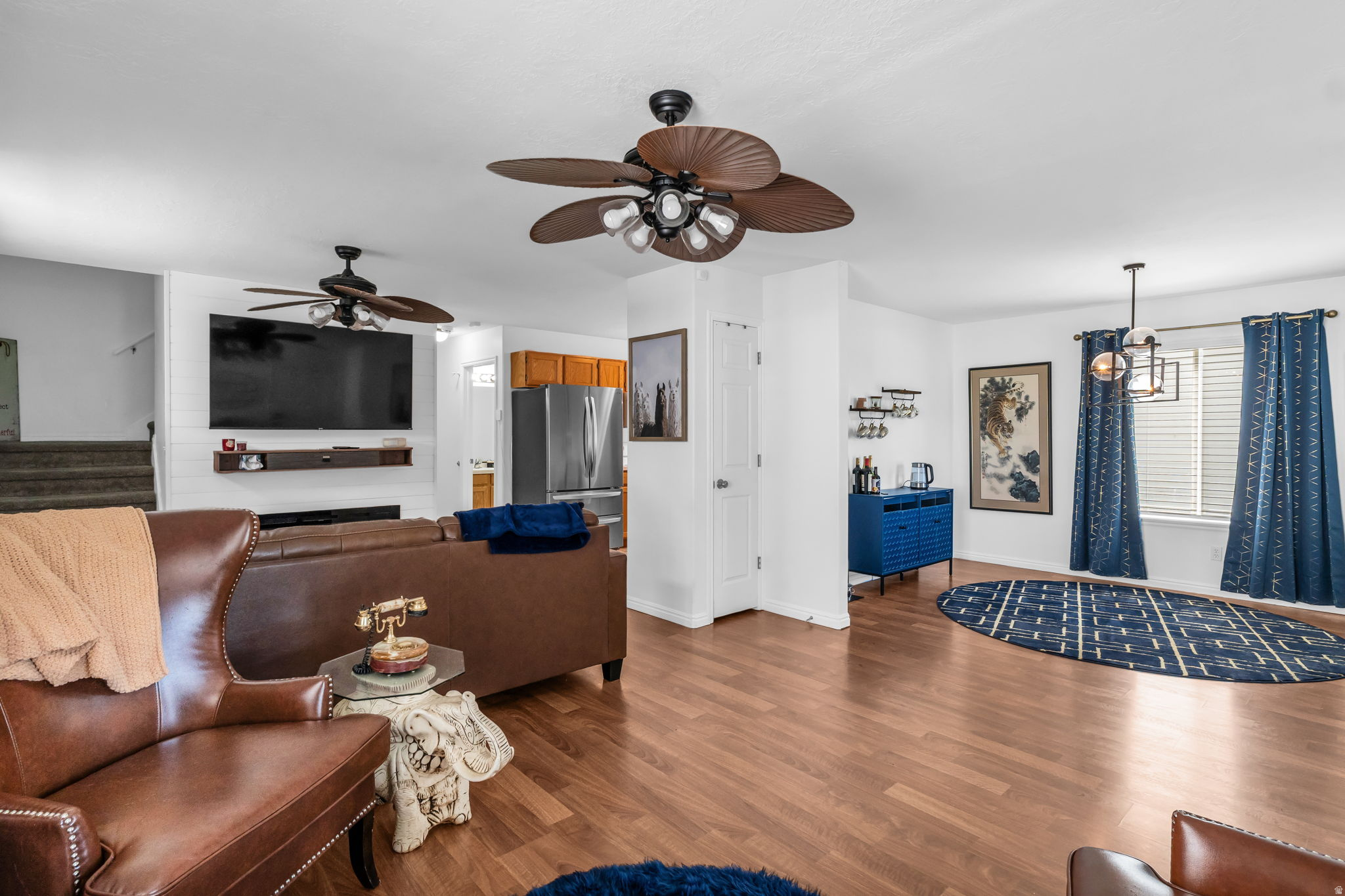 COLONIAL PARK - Residential