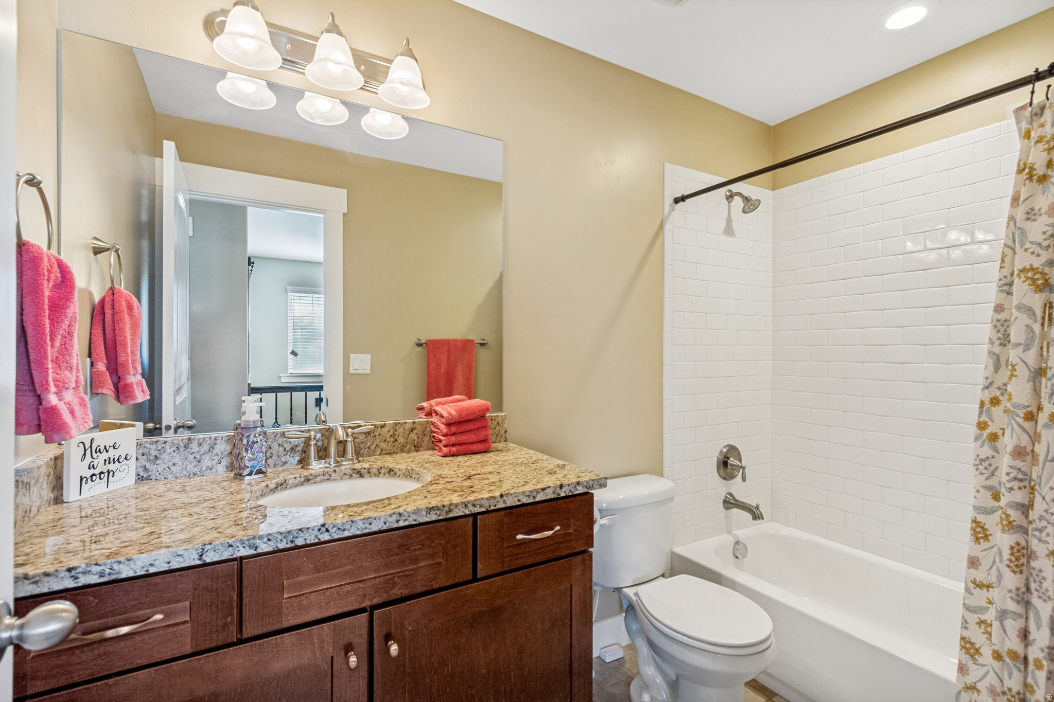 SUMMIT RIDGE VISTAS - Residential