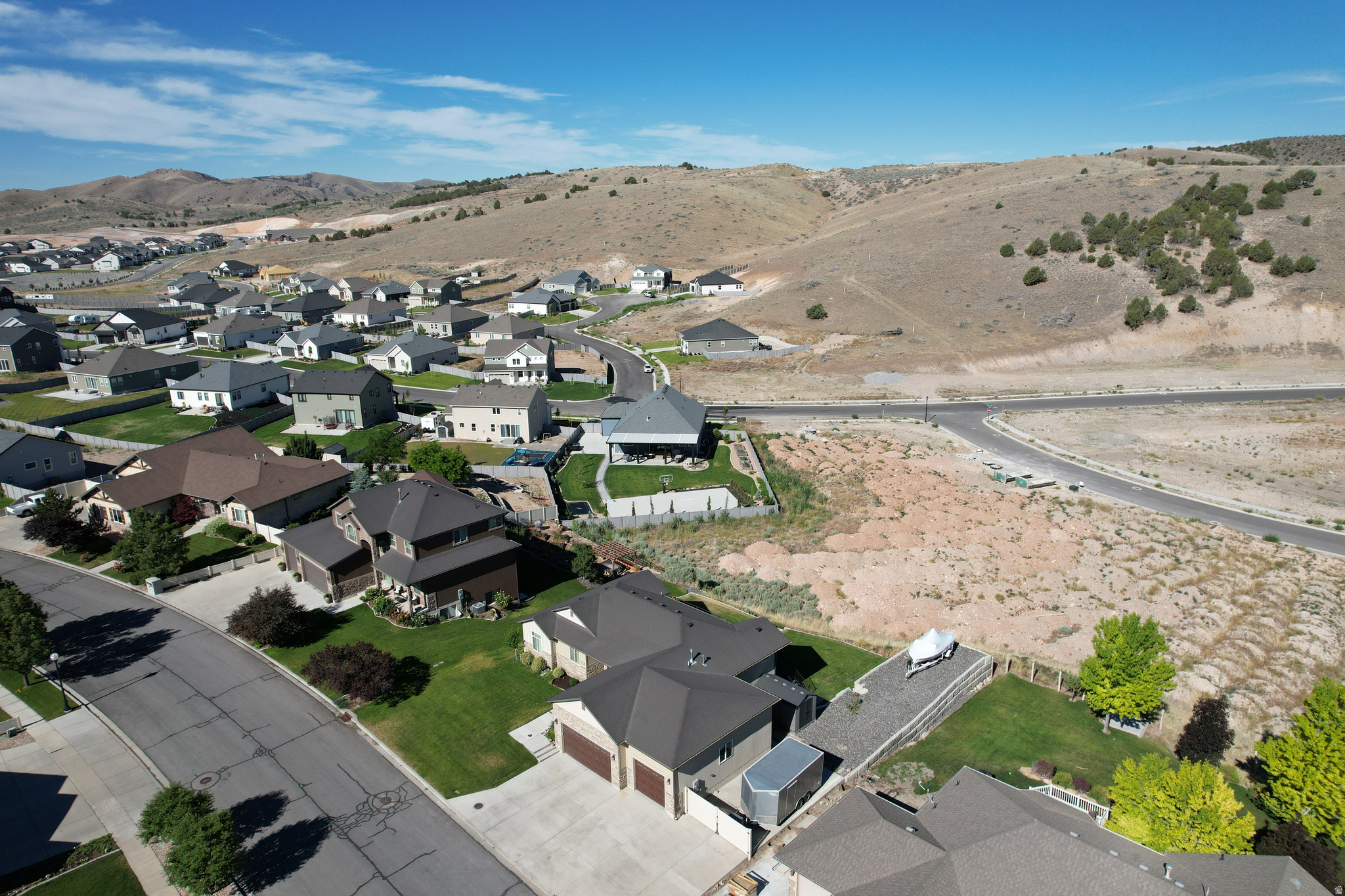 SUMMIT RIDGE VISTAS - Residential