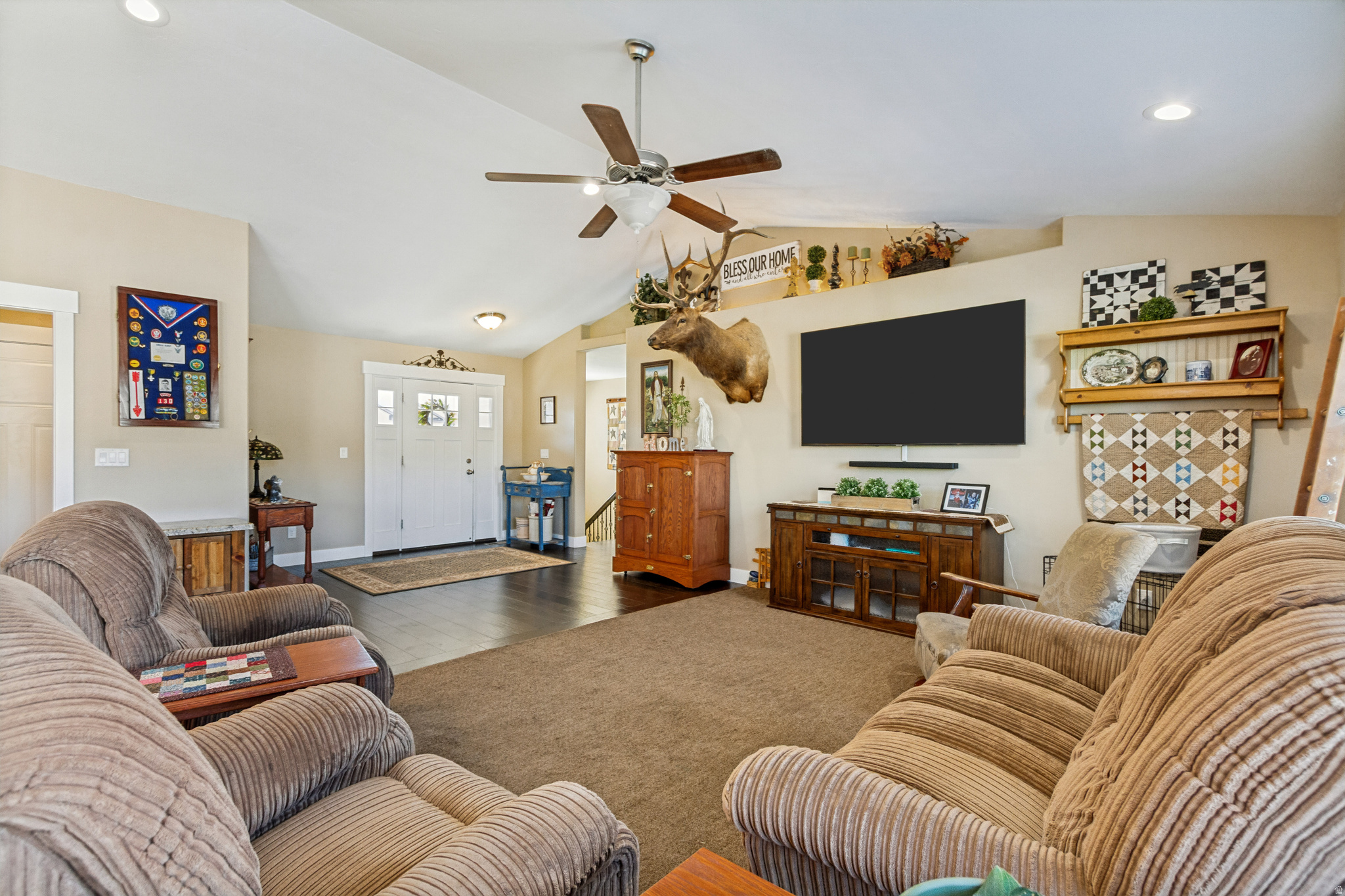 SUMMIT RIDGE VISTAS - Residential