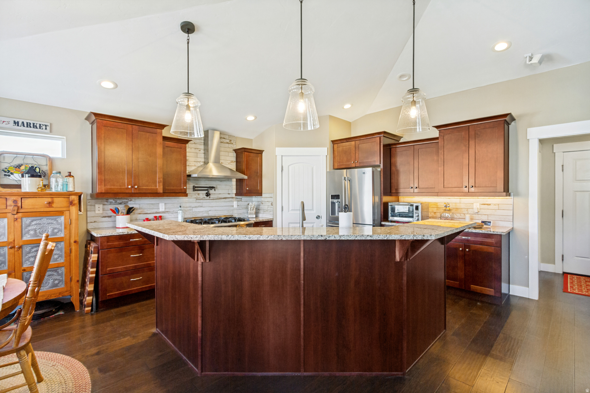 SUMMIT RIDGE VISTAS - Residential