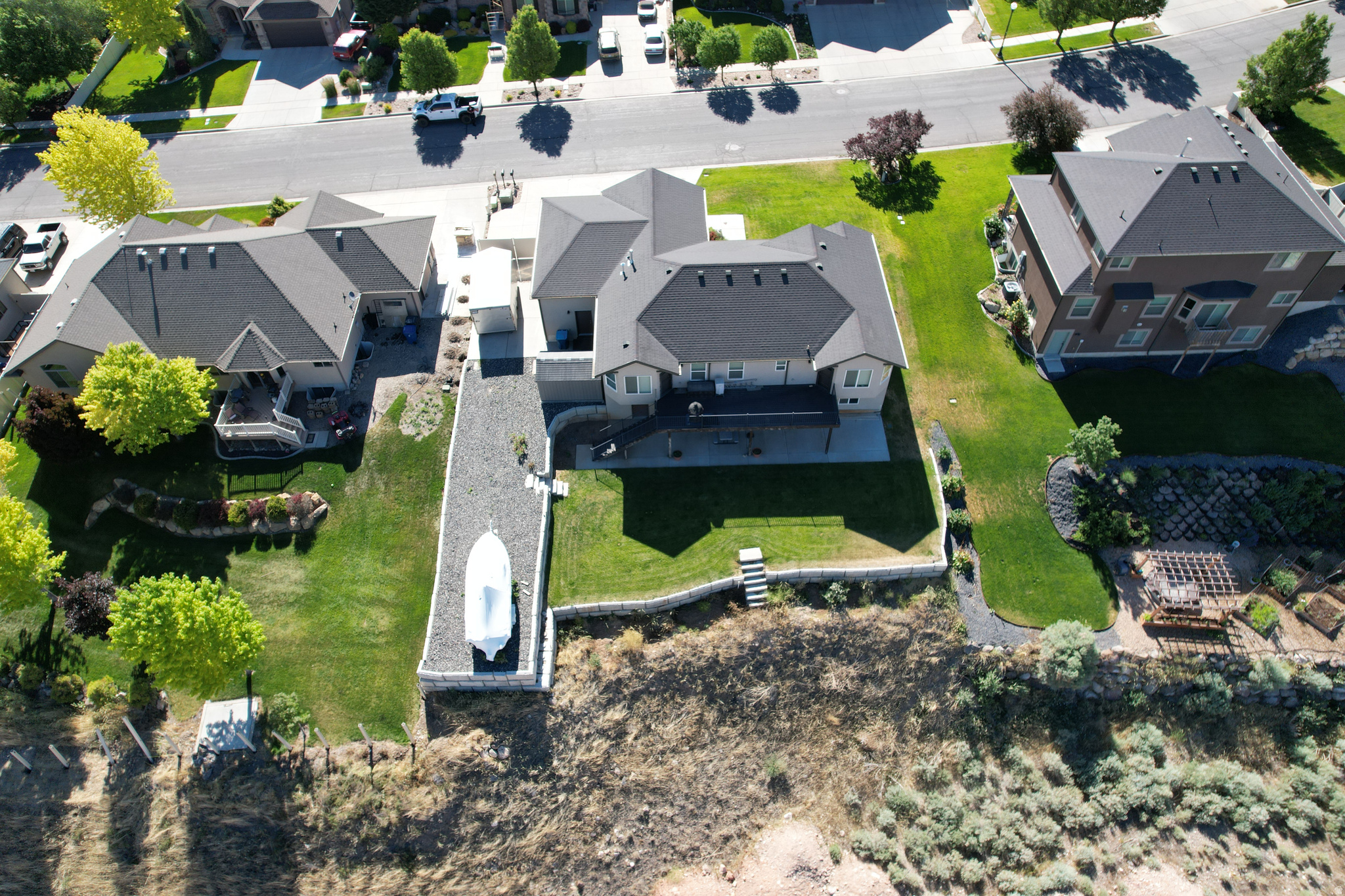 SUMMIT RIDGE VISTAS - Residential
