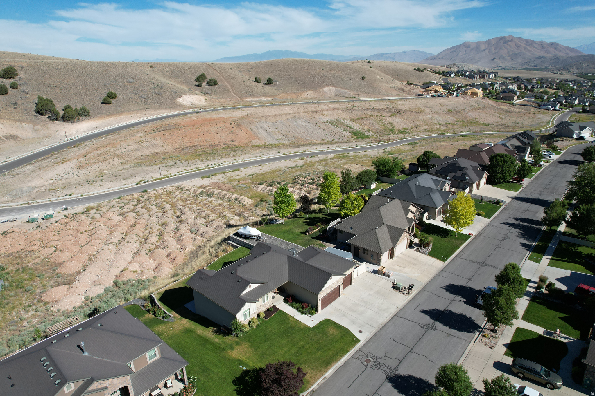 SUMMIT RIDGE VISTAS - Residential