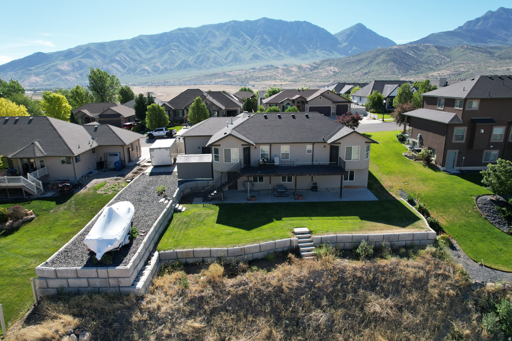 SUMMIT RIDGE VISTAS - Residential