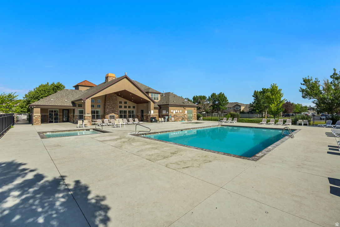 FOXBORO NORTH - Residential