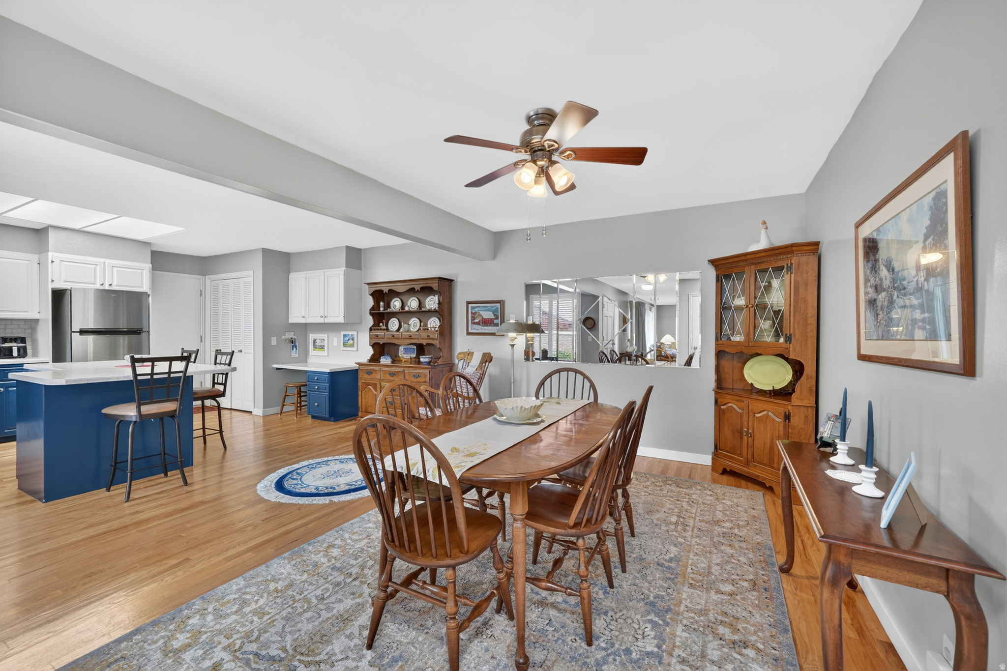 VINE STREET EAST - Residential