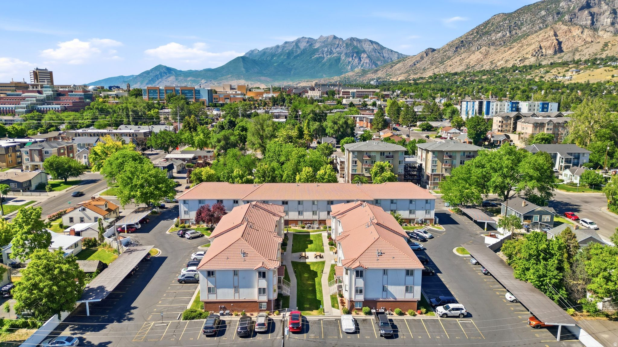 SANTA BARBARA VILLA CONDO - Residential