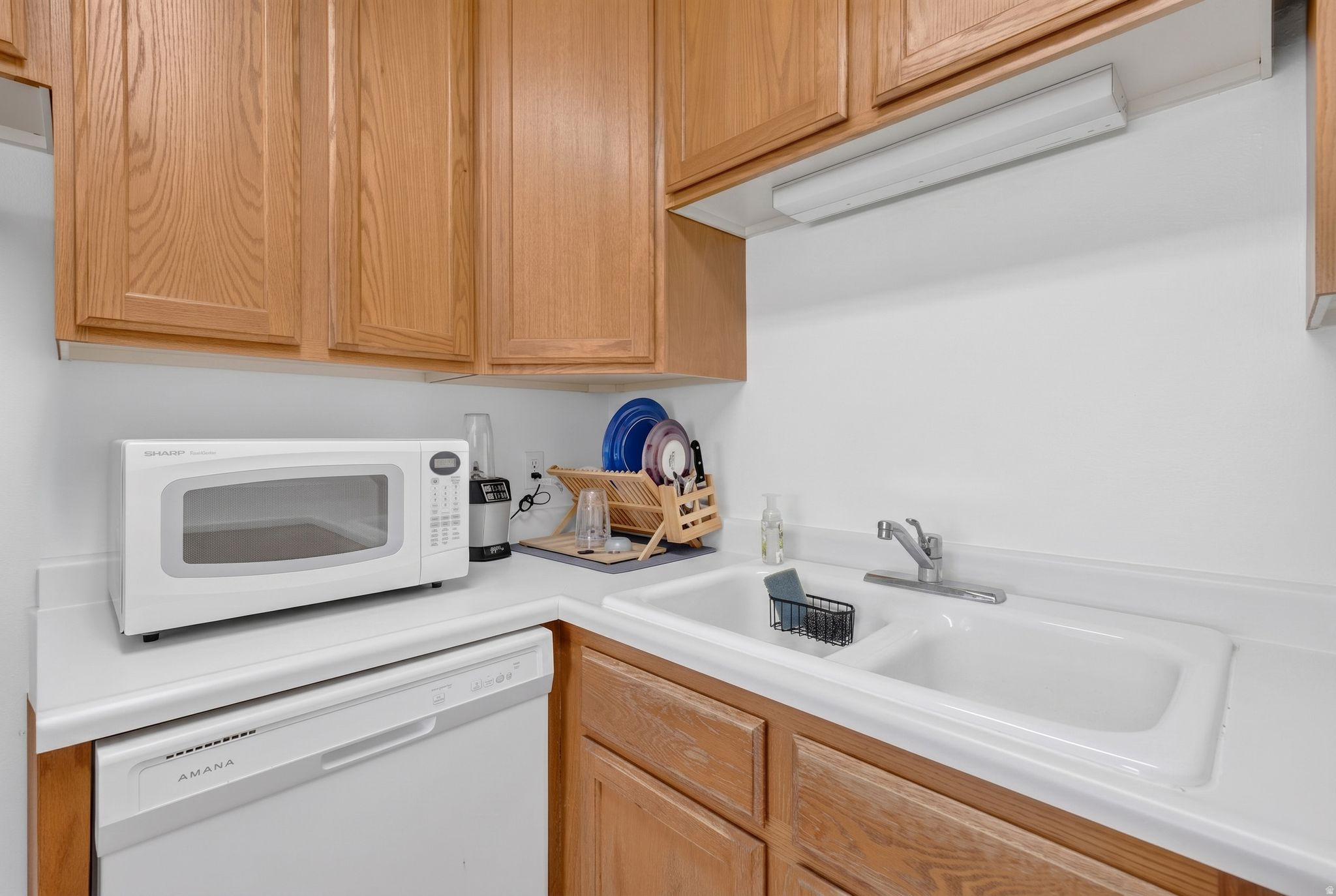SANTA BARBARA VILLA CONDO - Residential