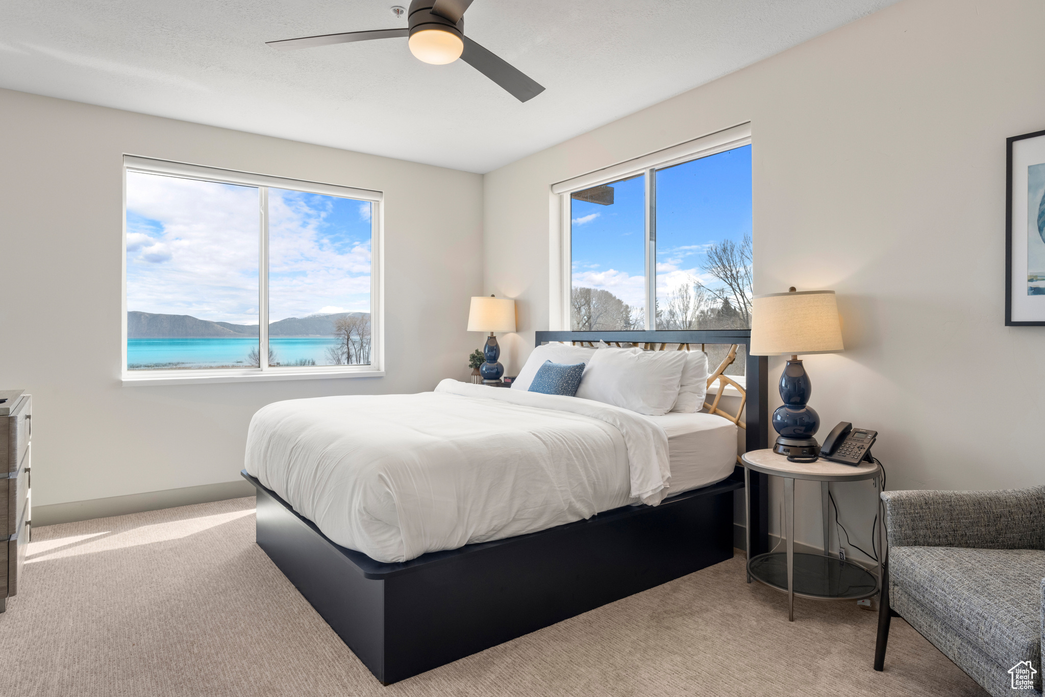 GARDEN CITY LAKE RESIDENCES - Residential