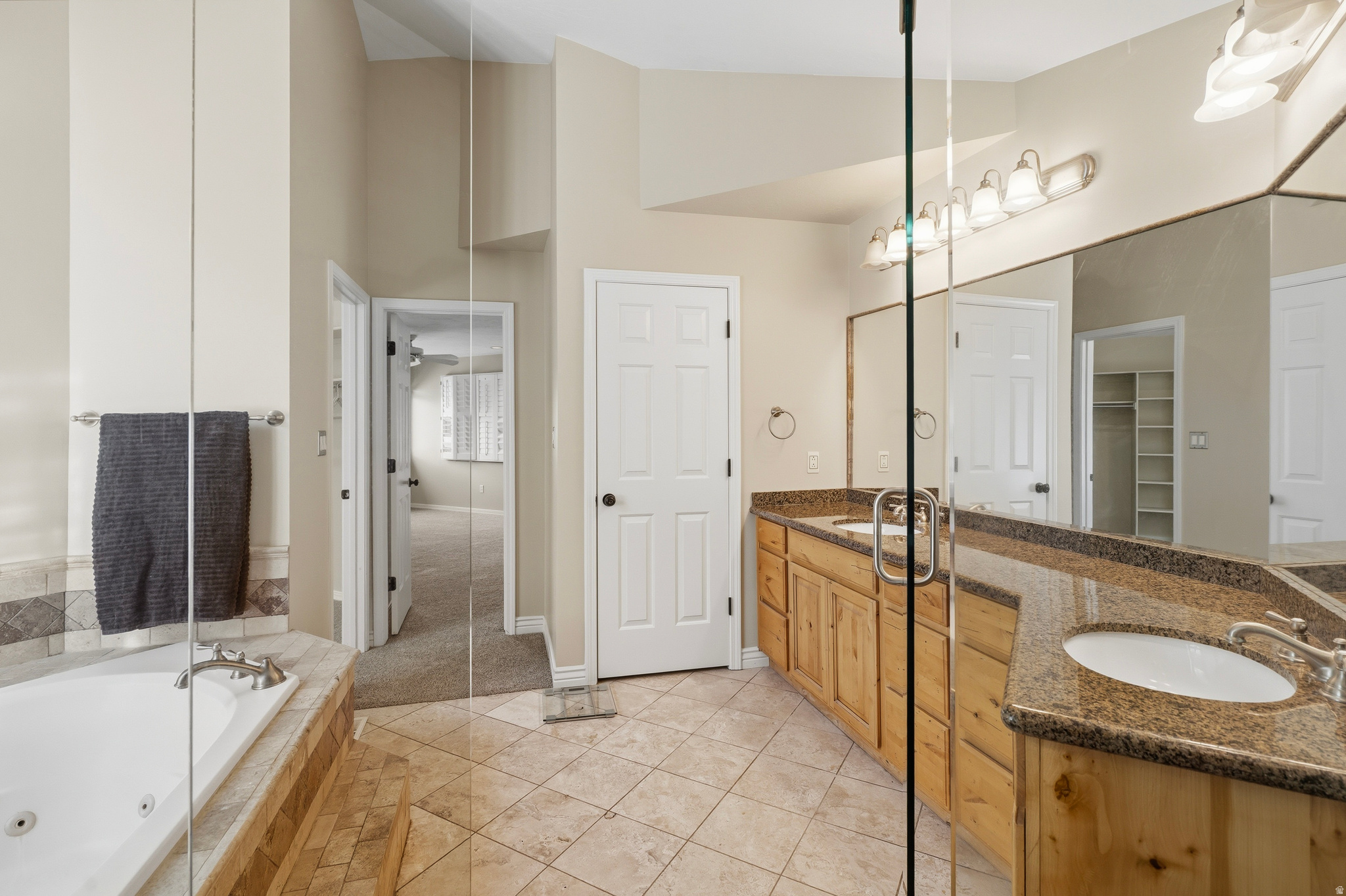 DRAPER OAKS - Residential